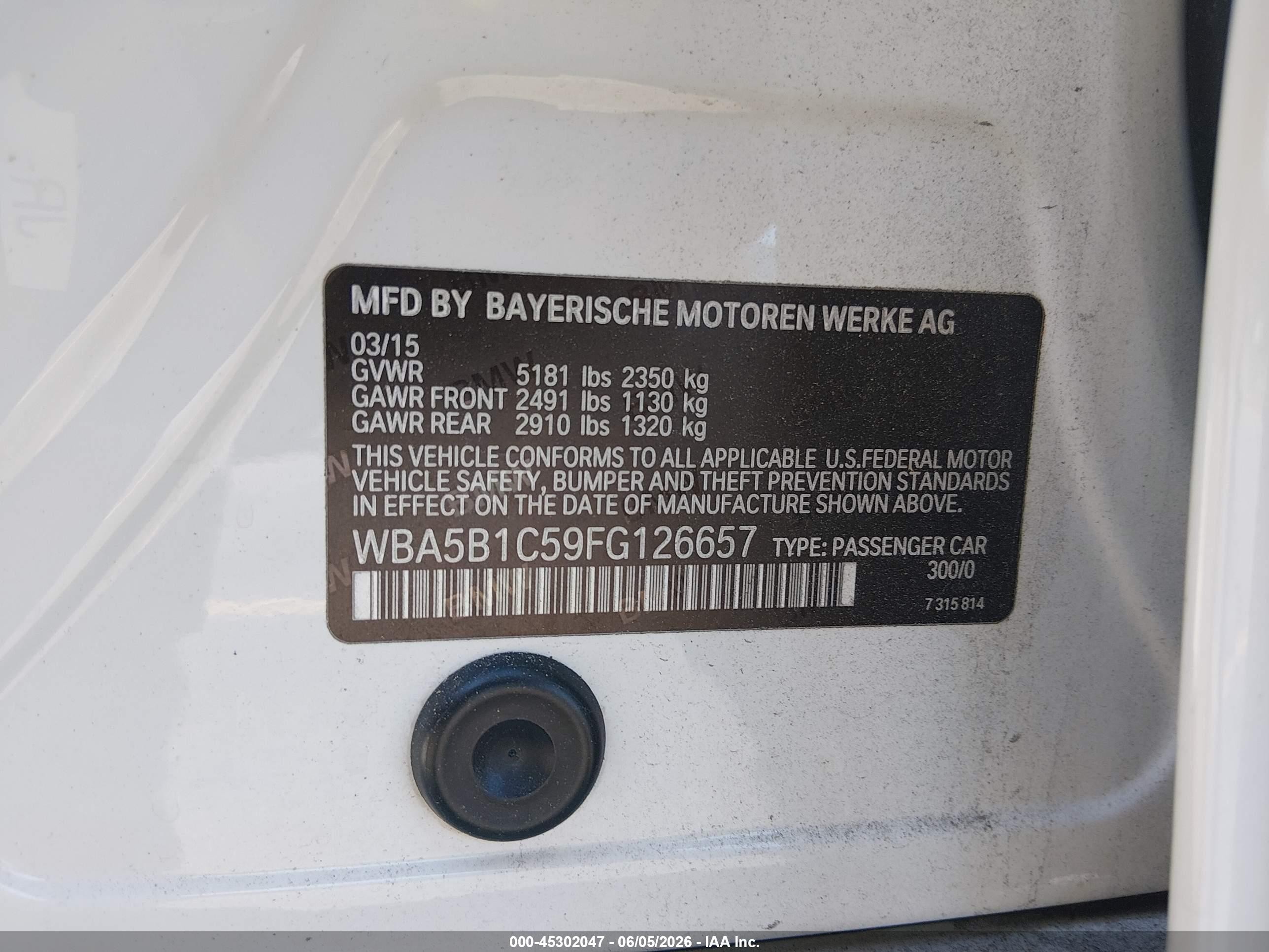 2015 Bmw 535i   Белый vin: WBA5B1C59FG126657