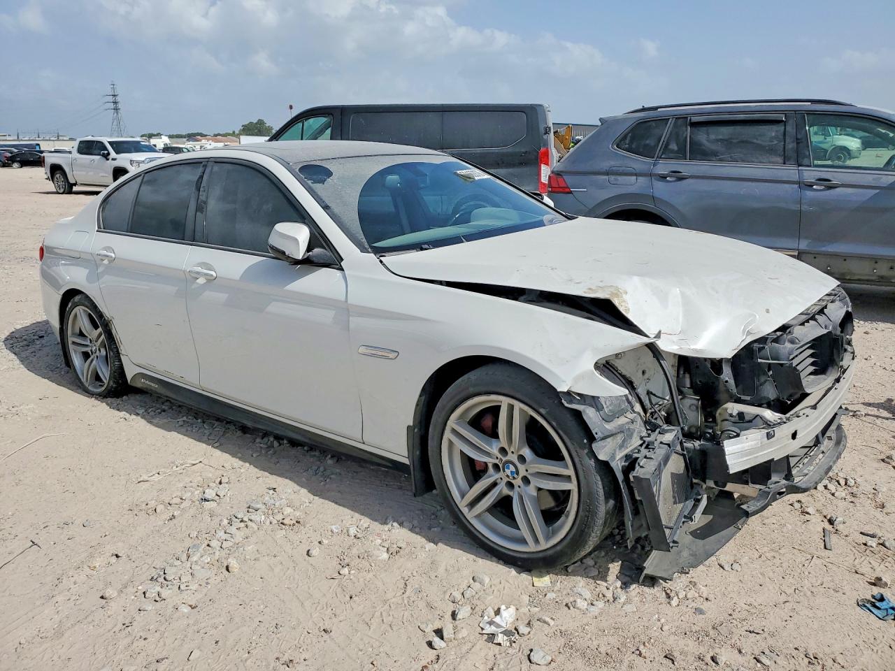 2014 Bmw 535 I White vin: WBA5B1C5XED476783