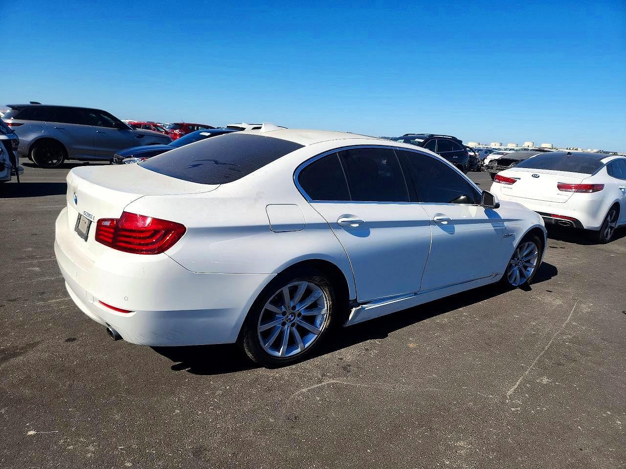 2015 Bmw 535 I White vin: WBA5B1C5XFD919614