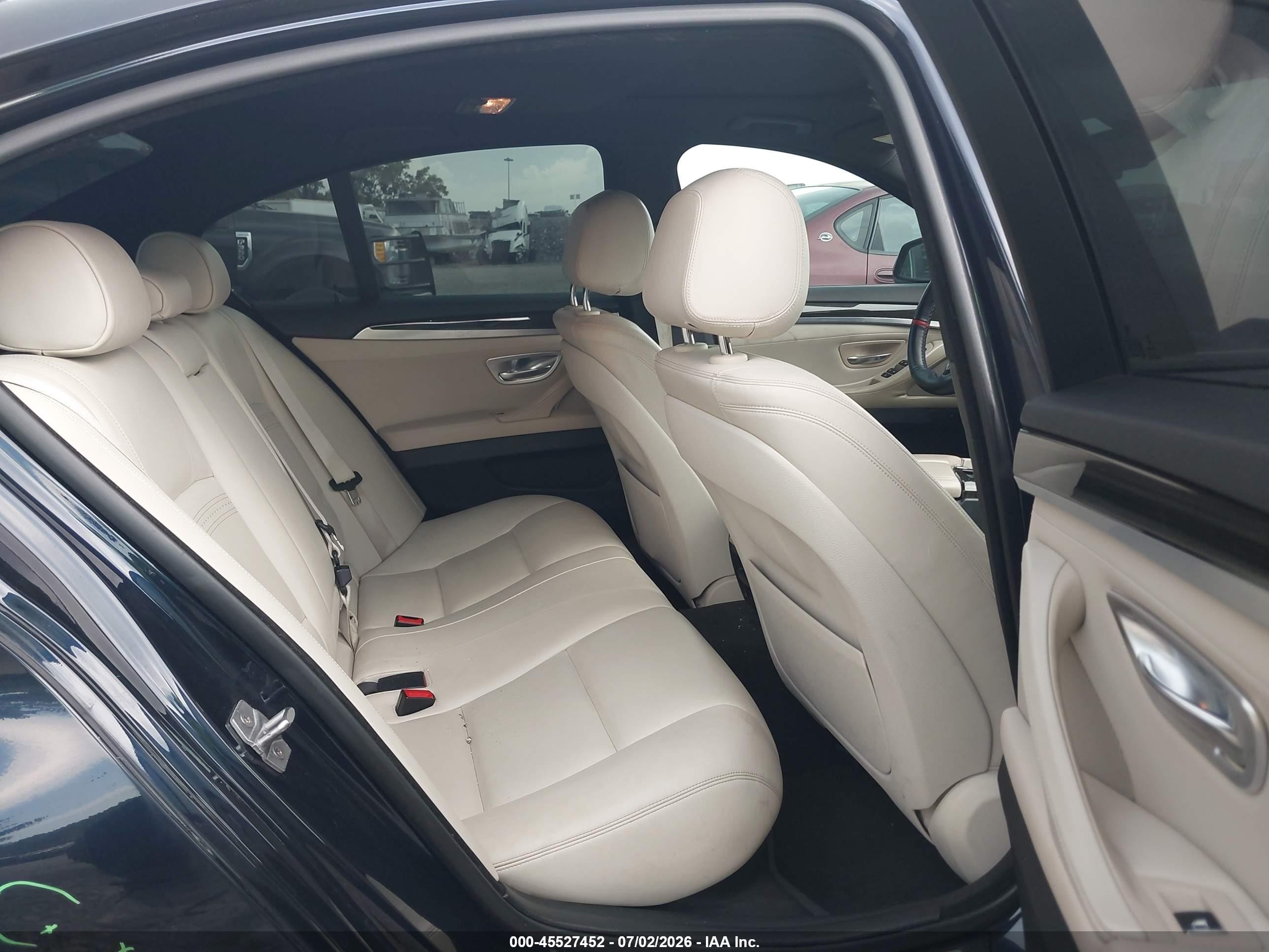 2015 Bmw 535i   Blue vin: WBA5B1C5XFD921282