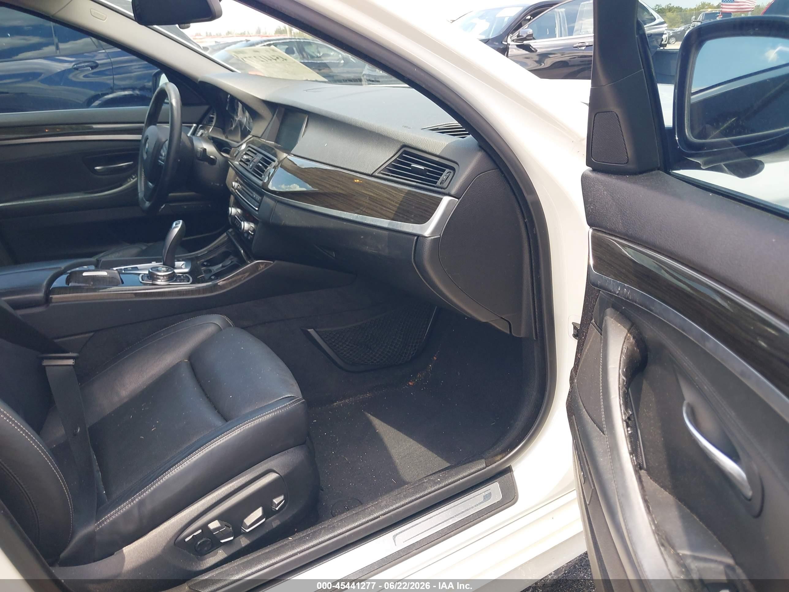 2015 Bmw 535i   White vin: WBA5B1C5XFD922061