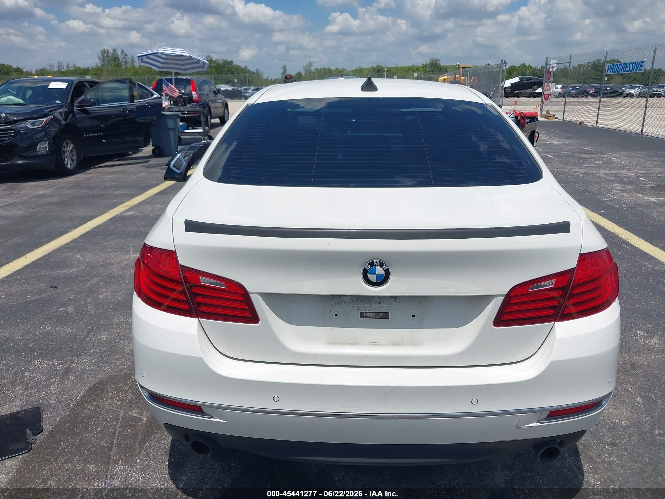 2015 Bmw 535i   White vin: WBA5B1C5XFD922061
