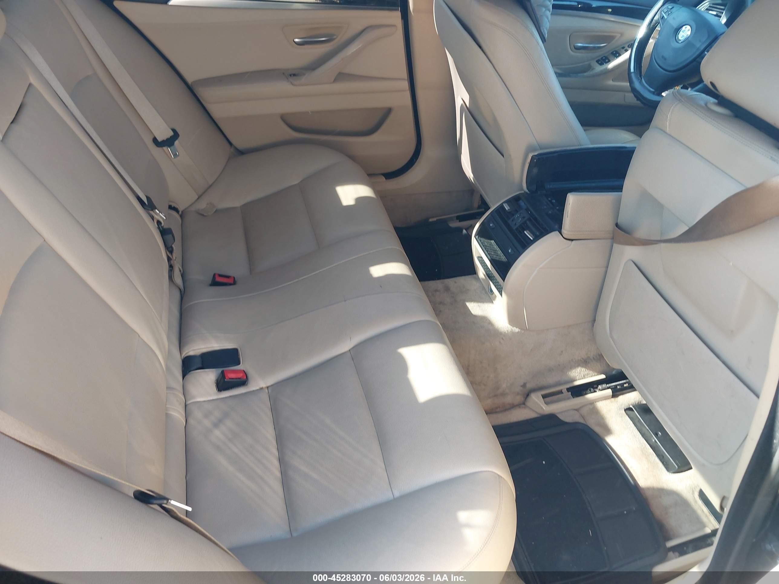 2014 Bmw 535i Xdrive Blue vin: WBA5B3C50ED537666