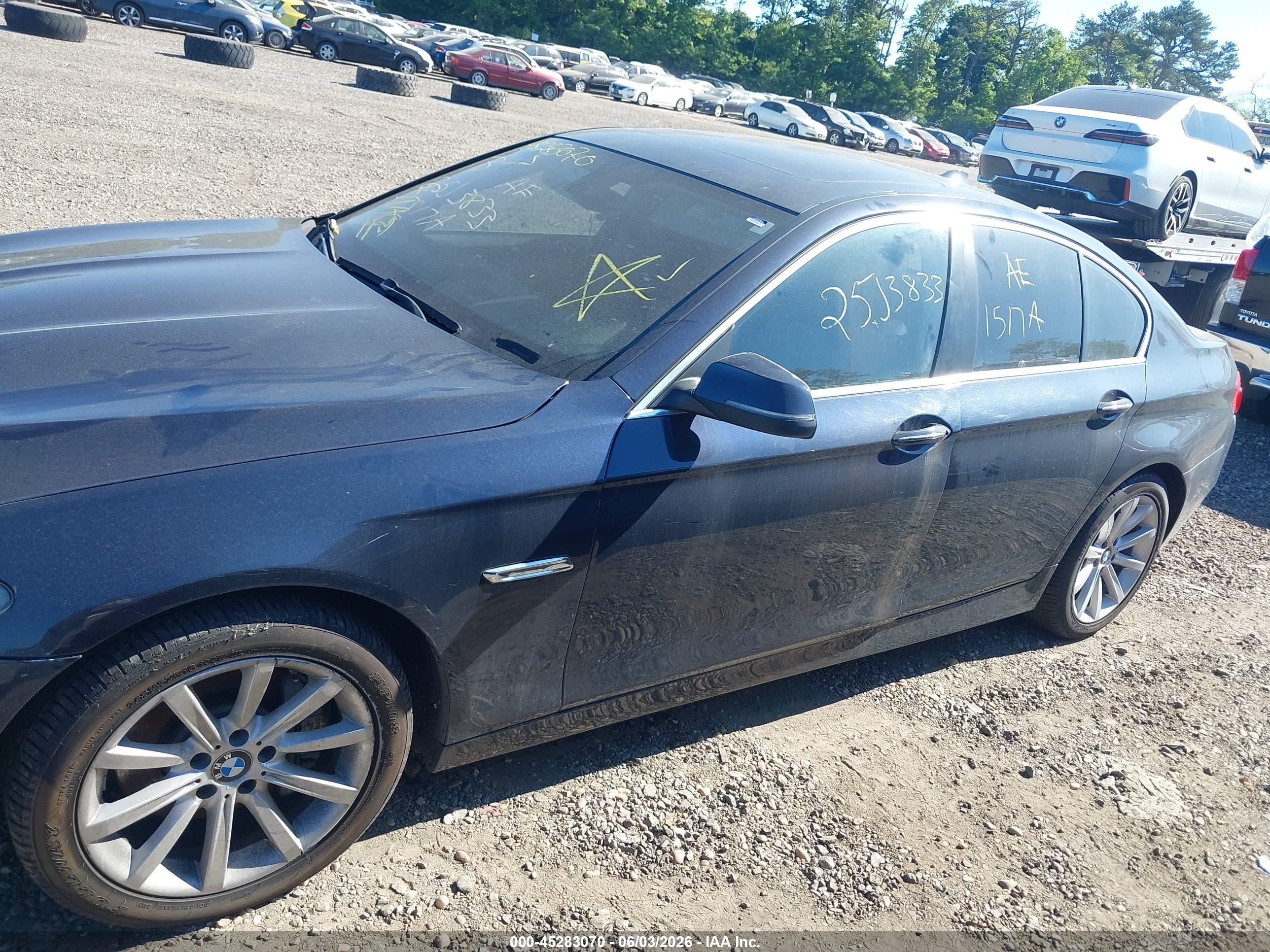 2014 Bmw 535i Xdrive Blue vin: WBA5B3C50ED537666