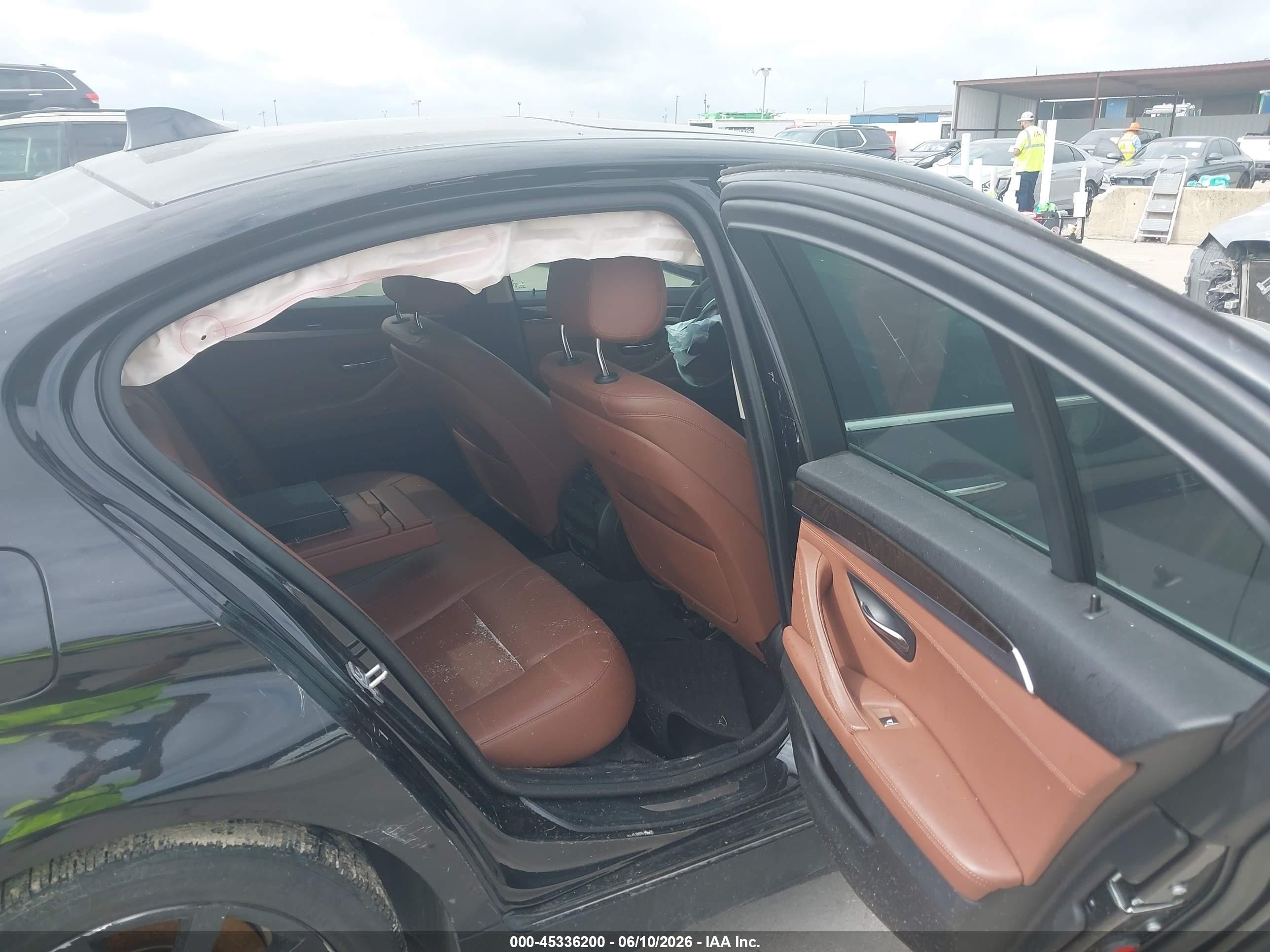 2015 Bmw 535i Xdrive Черный vin: WBA5B3C50FD540570