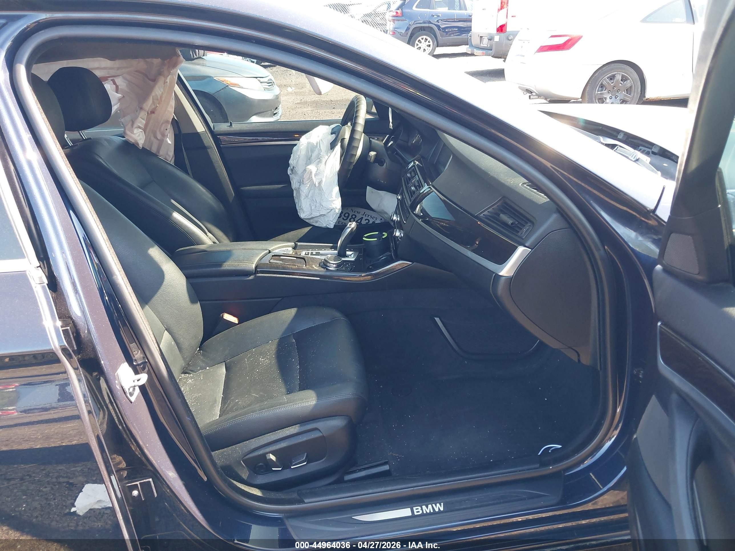 2015 Bmw 535i Xdrive Blue vin: WBA5B3C50FD544215