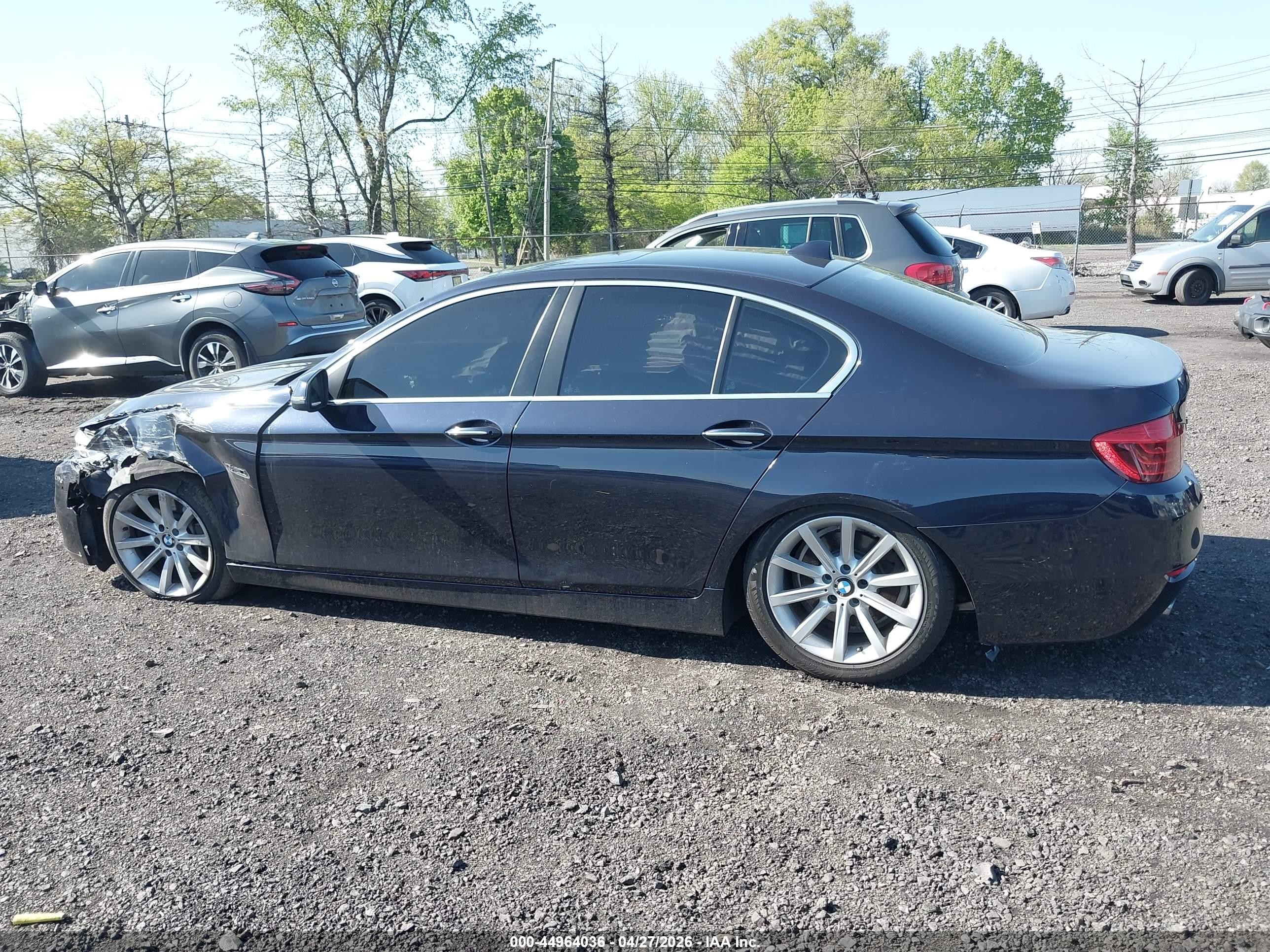 2015 Bmw 535i Xdrive Blue vin: WBA5B3C50FD544215