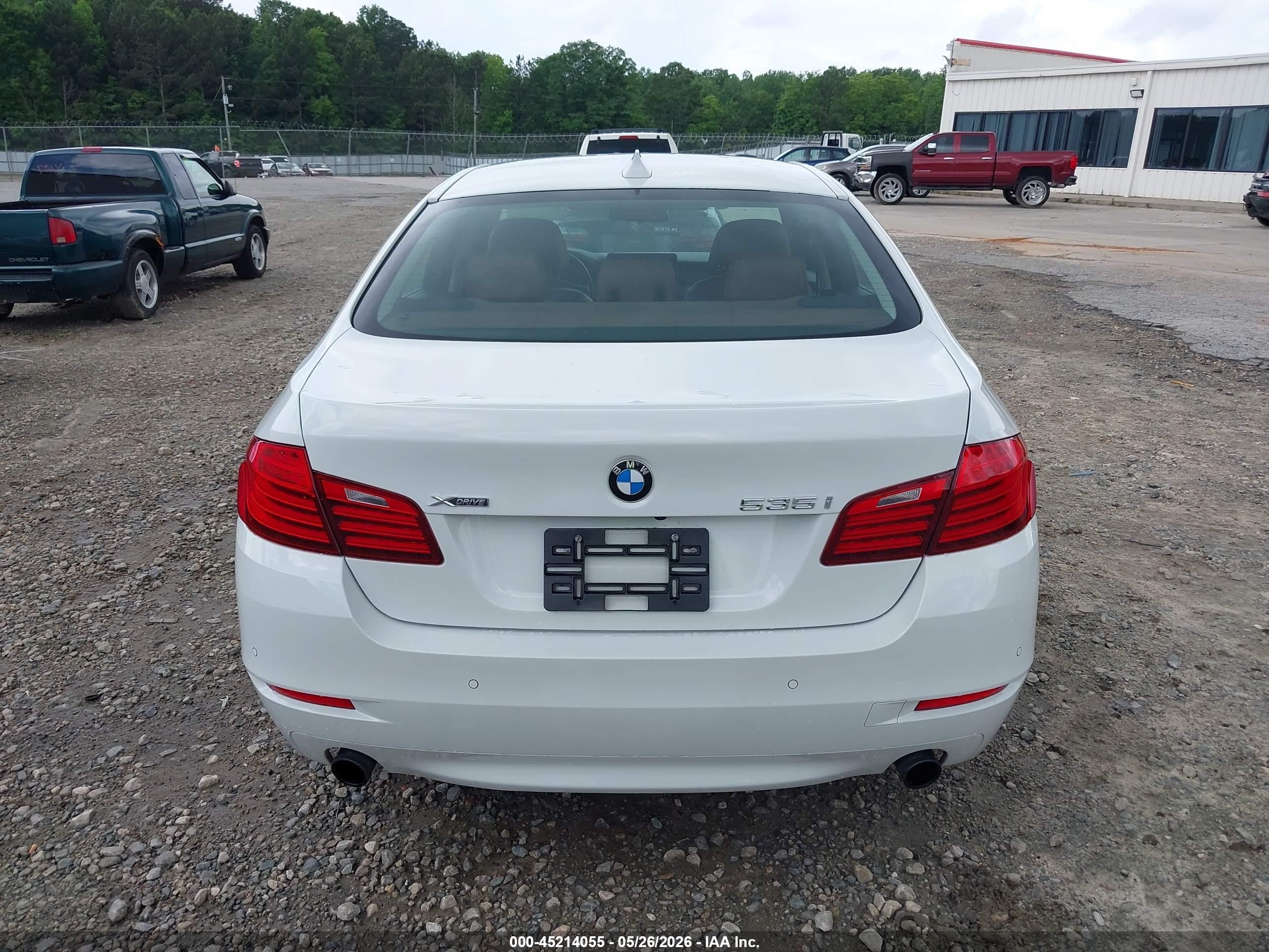 2014 Bmw 535i Xdrive White vin: WBA5B3C51ED530693