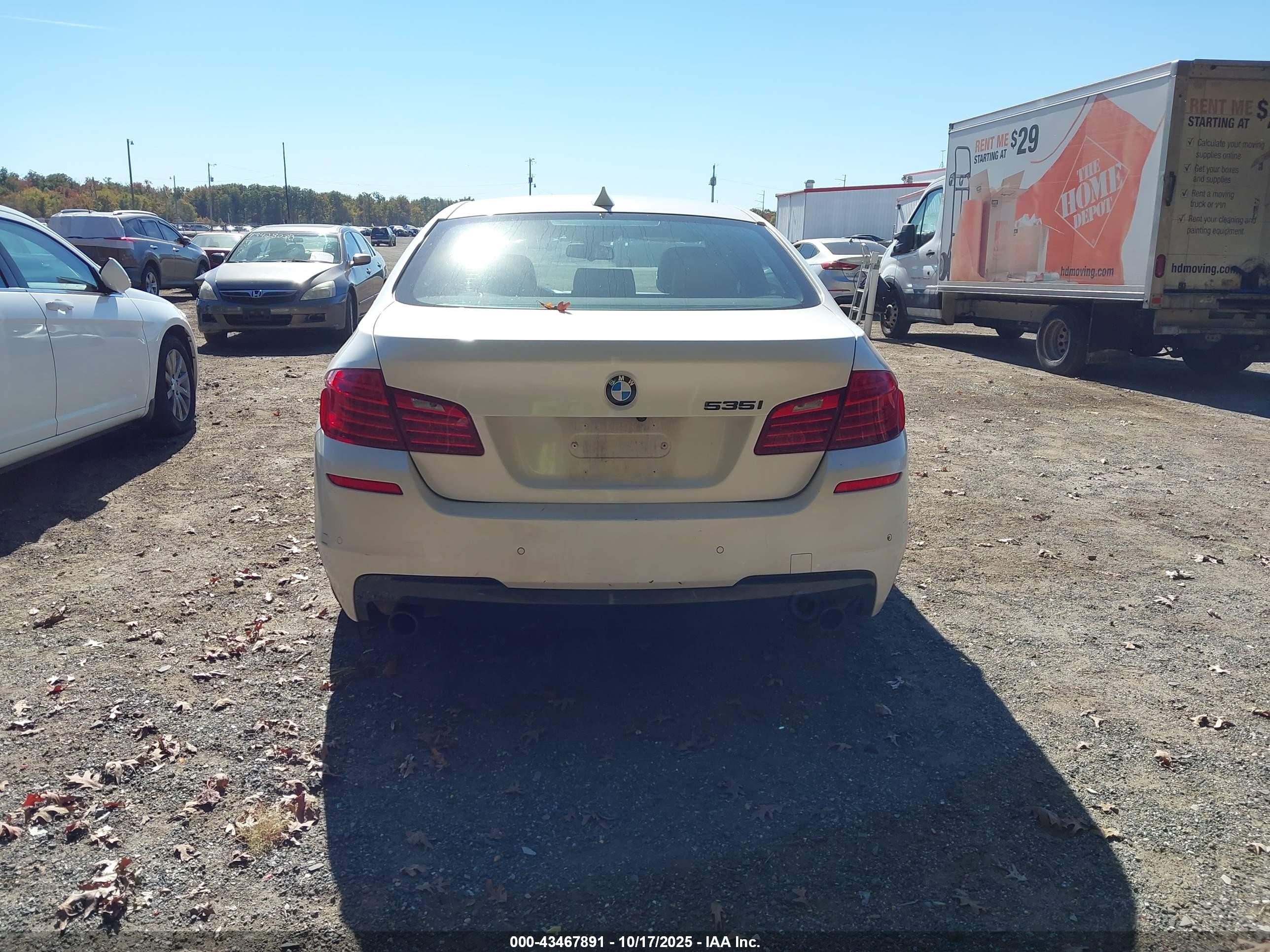 2015 Bmw 535i Xdrive White vin: WBA5B3C51FD540769