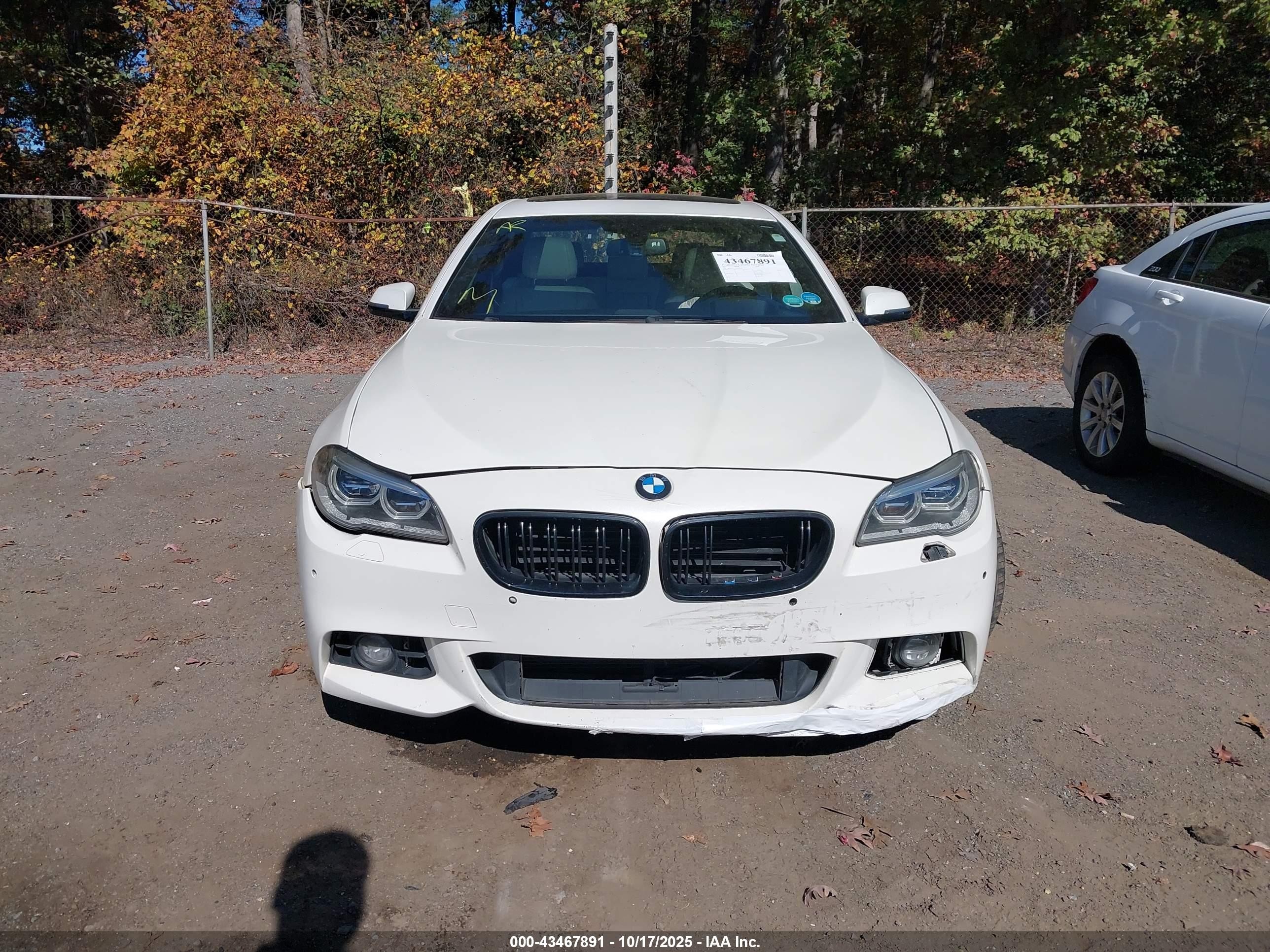 2015 Bmw 535i Xdrive White vin: WBA5B3C51FD540769