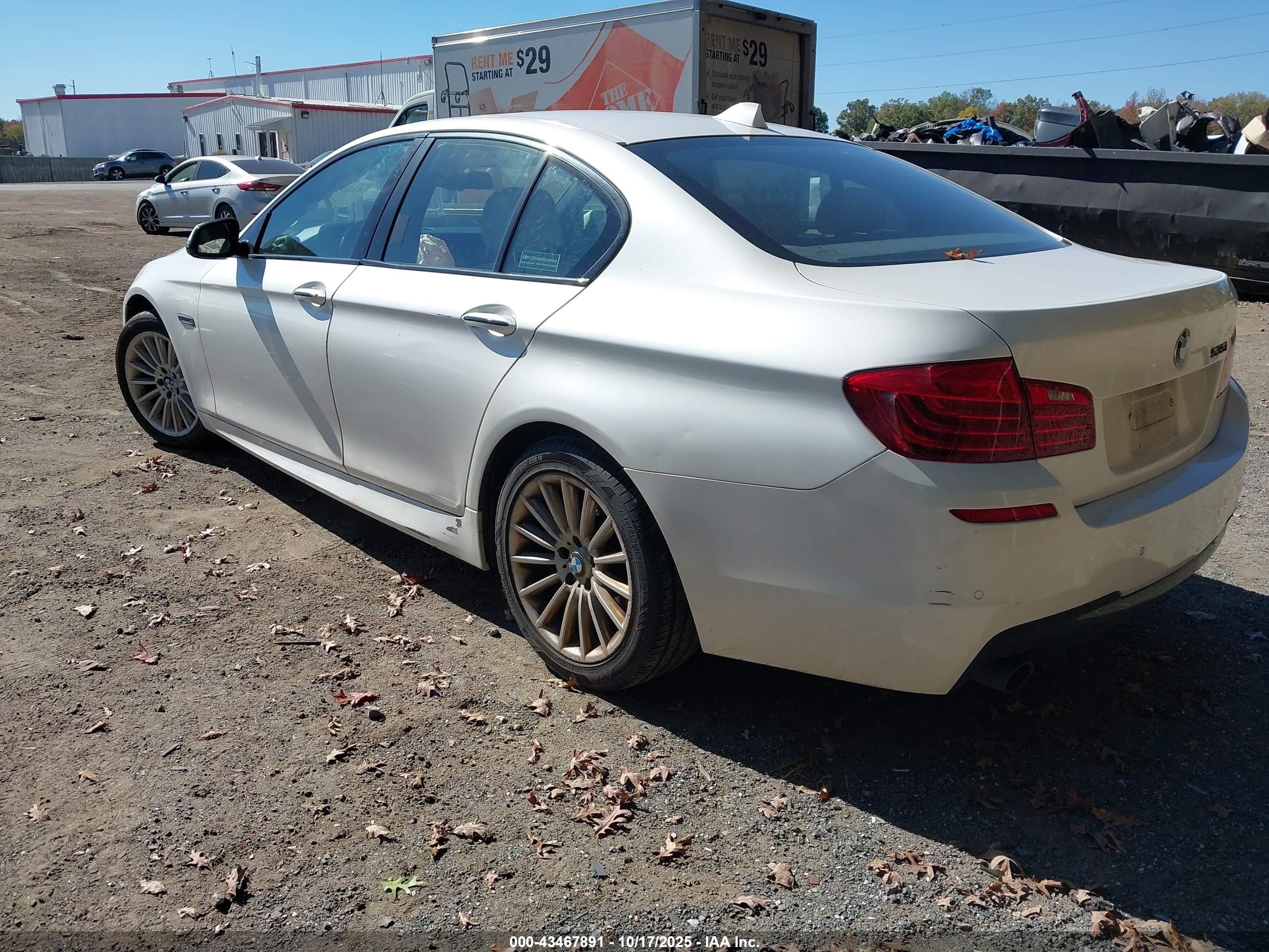 2015 Bmw 535i Xdrive White vin: WBA5B3C51FD540769
