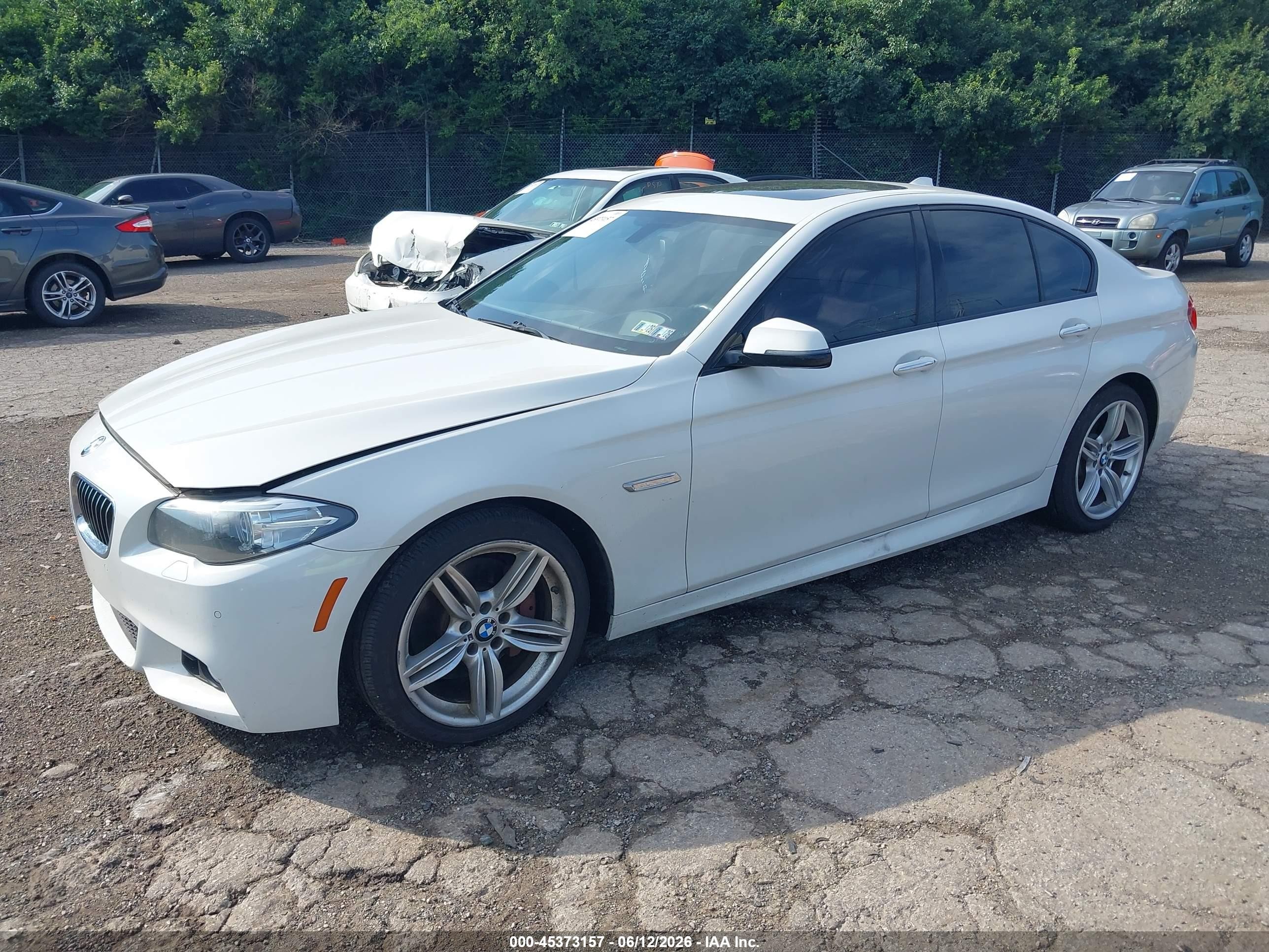 2015 Bmw 535i Xdrive Белый vin: WBA5B3C51FD542537
