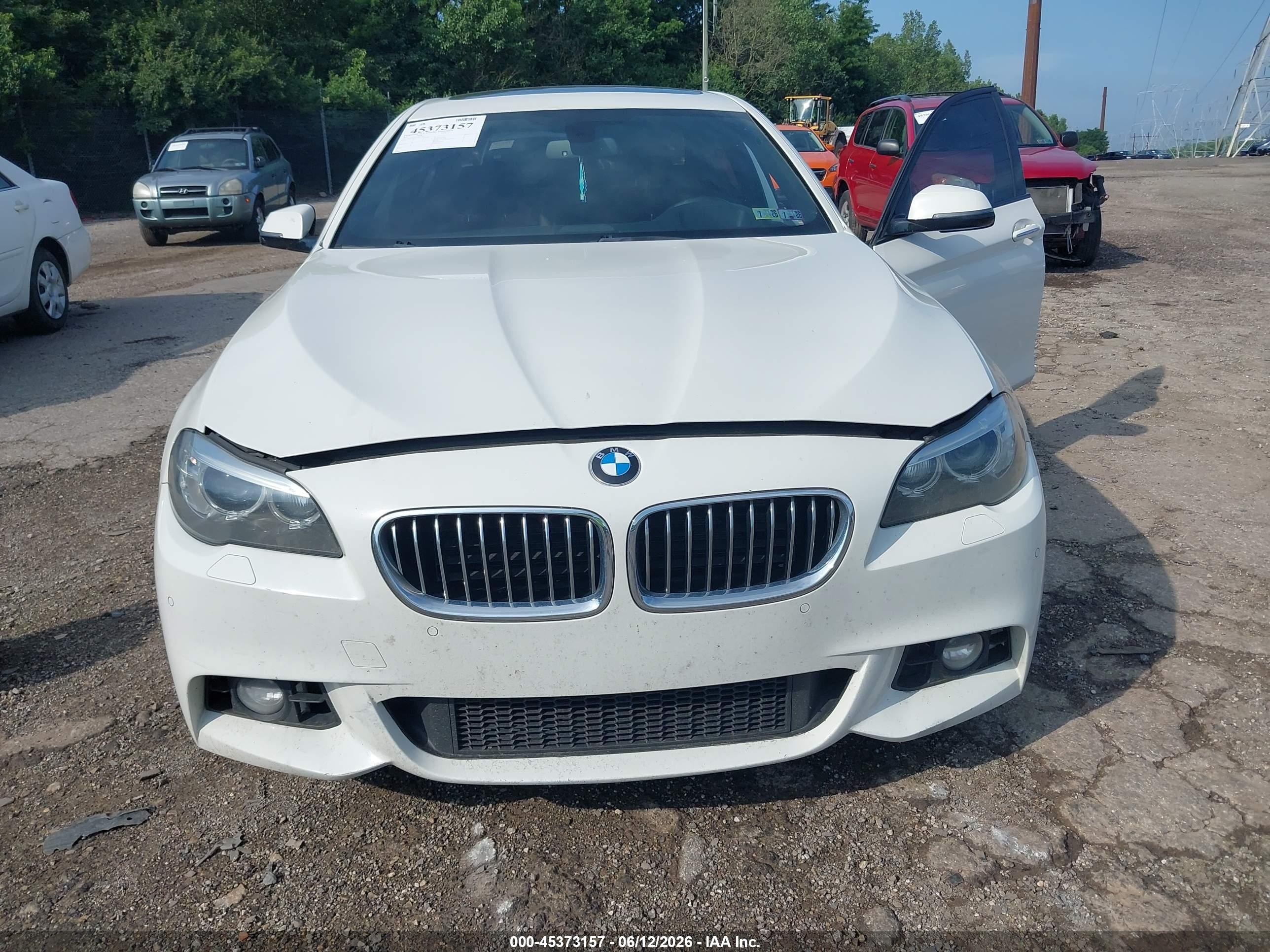 2015 Bmw 535i Xdrive Белый vin: WBA5B3C51FD542537
