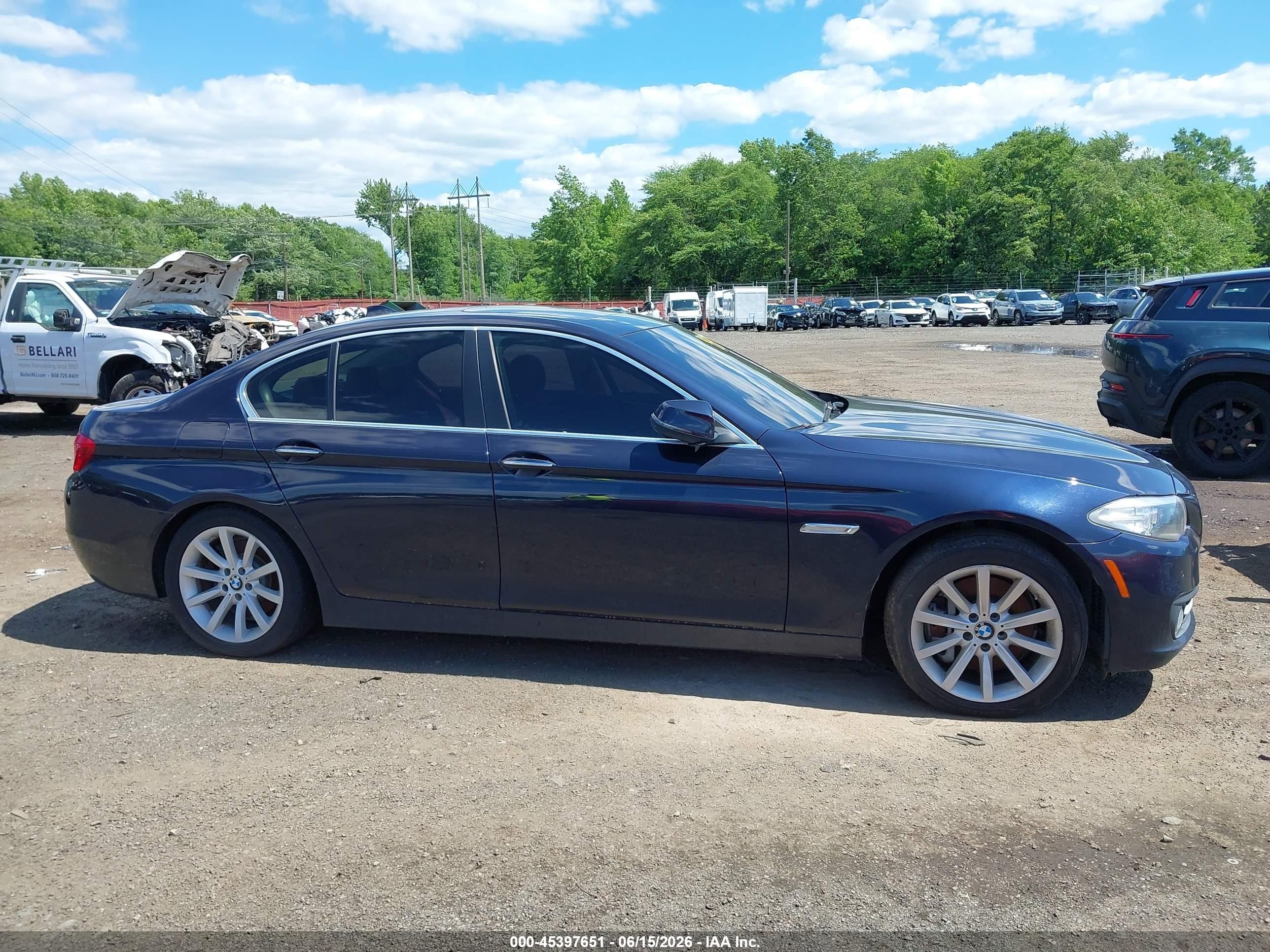 2015 Bmw 535i Xdrive Blue vin: WBA5B3C51FD545096