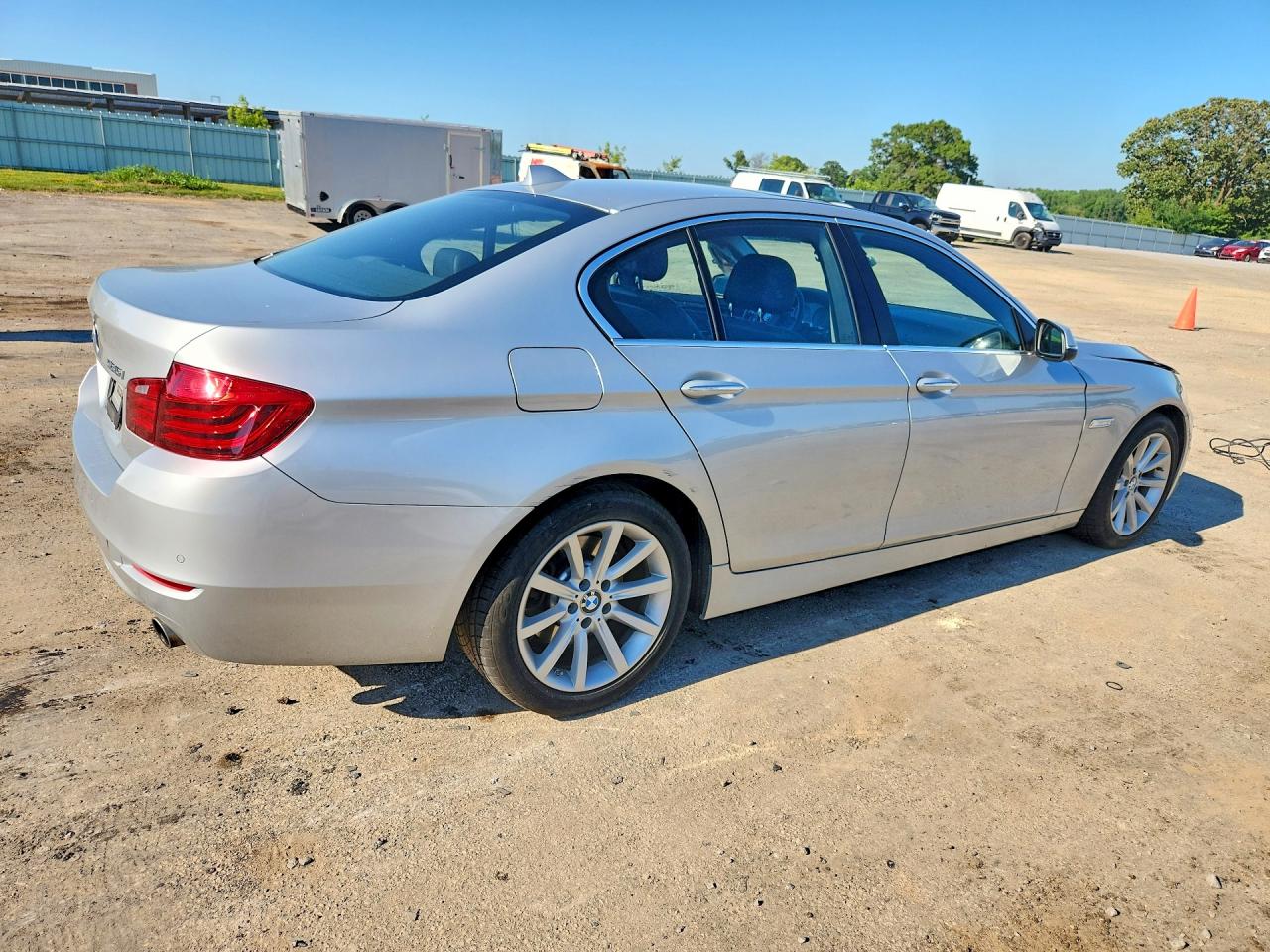 2015 Bmw 535 Xi Silver vin: WBA5B3C52FD545480