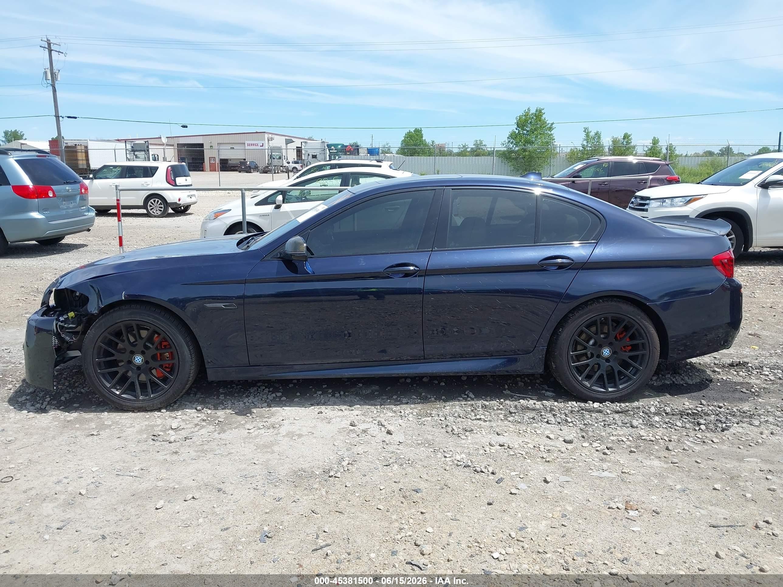 2015 Bmw 535i Xdrive Blue vin: WBA5B3C53FD544483