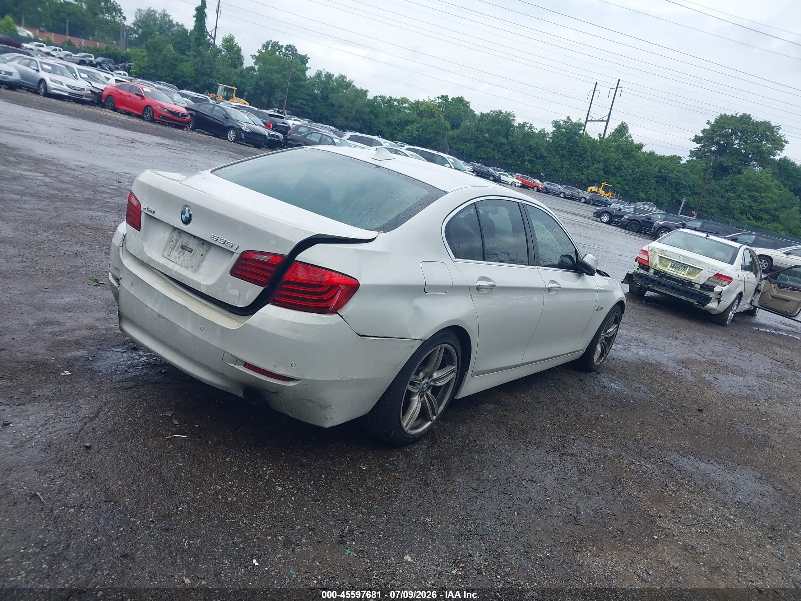 2014 Bmw 535i Xdrive White vin: WBA5B3C54ED534284