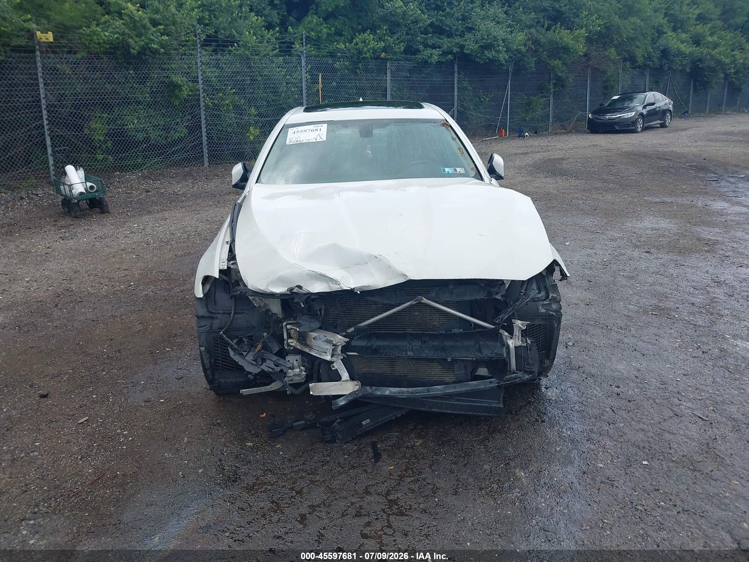 2014 Bmw 535i Xdrive White vin: WBA5B3C54ED534284