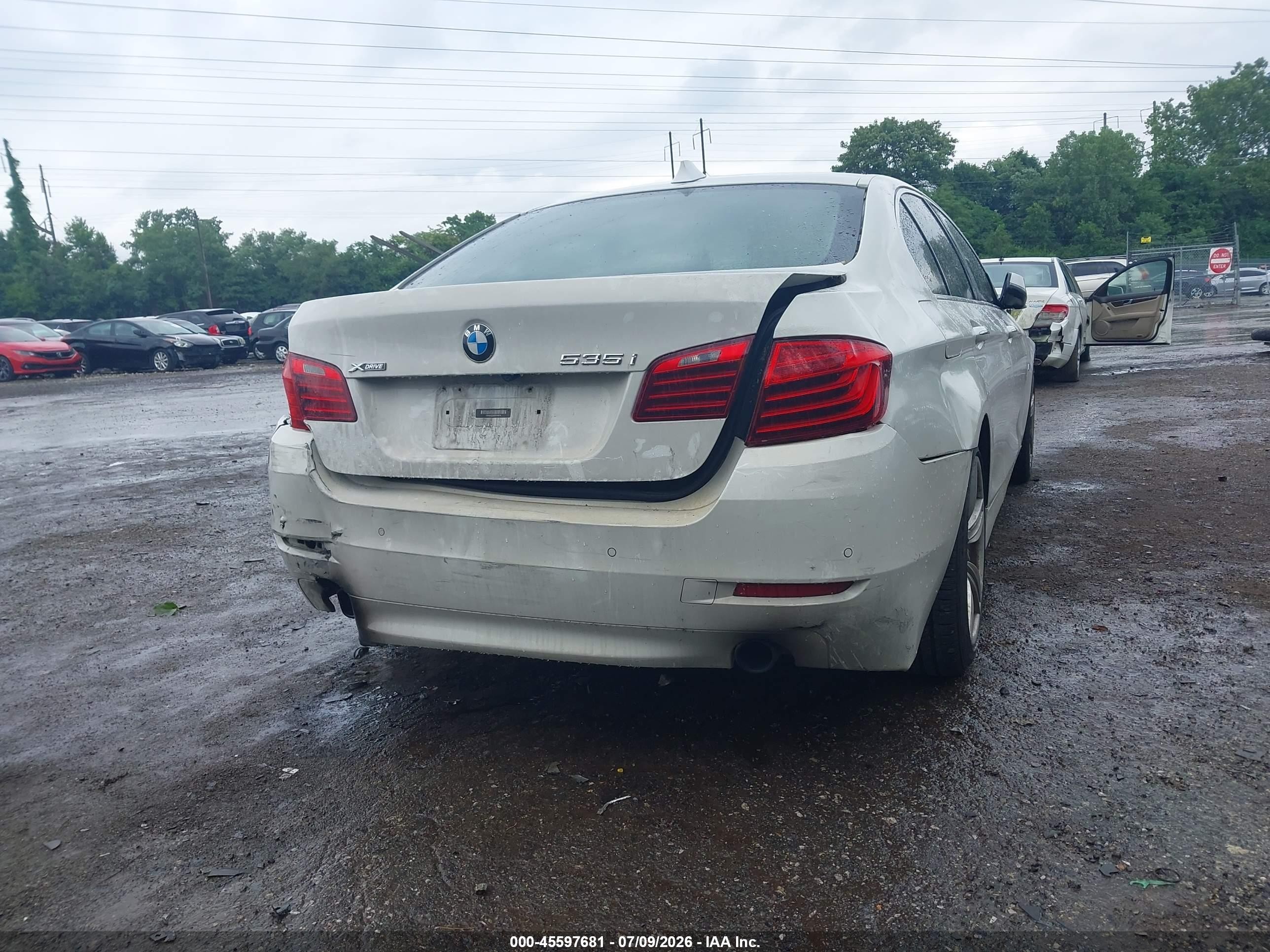 2014 Bmw 535i Xdrive White vin: WBA5B3C54ED534284