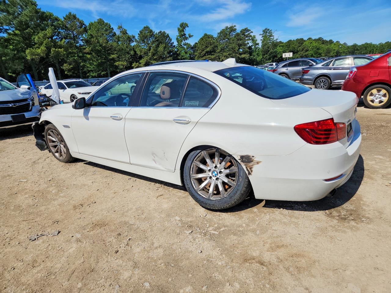 2014 Bmw 535 Xi White vin: WBA5B3C54ED536665