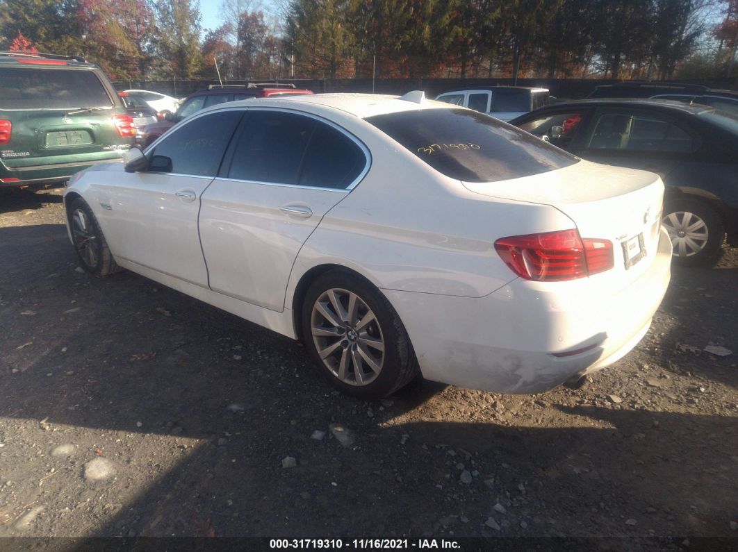 2016 Bmw 5 Series 535i Xdrive White vin: WBA5B3C54GG256102