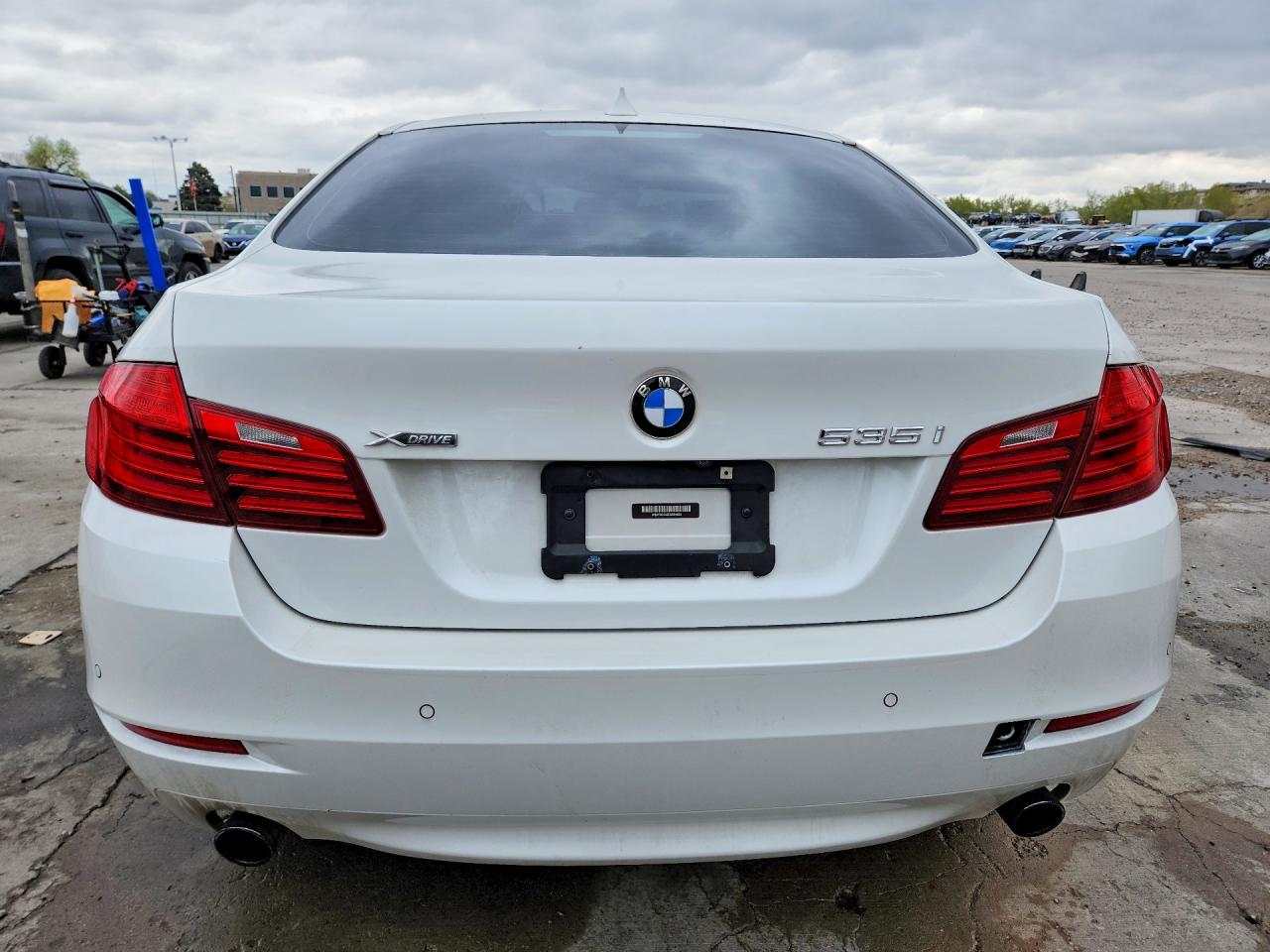2014 Bmw 535 Xi White vin: WBA5B3C55ED534620