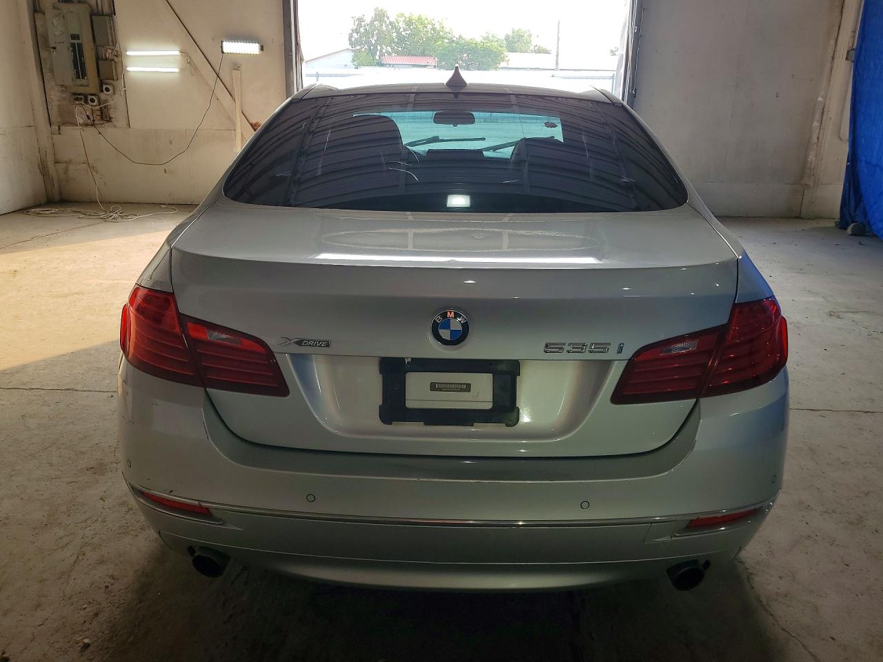 2015 Bmw 535 Xi Silver vin: WBA5B3C55FD546199