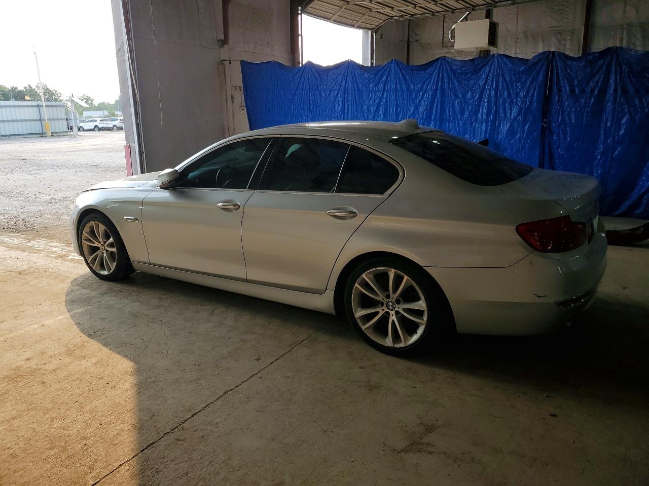 2015 Bmw 535 Xi Silver vin: WBA5B3C55FD546199