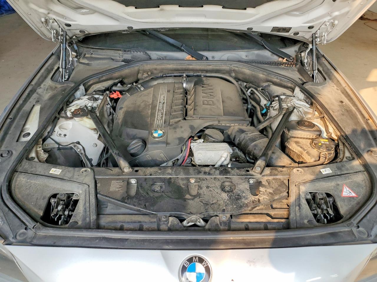 2015 Bmw 535 Xi Silver vin: WBA5B3C55FD546199