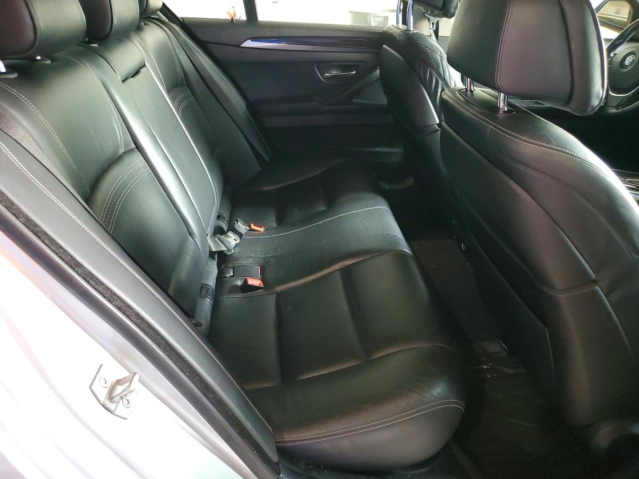 2015 Bmw 535 Xi Silver vin: WBA5B3C55FD546199