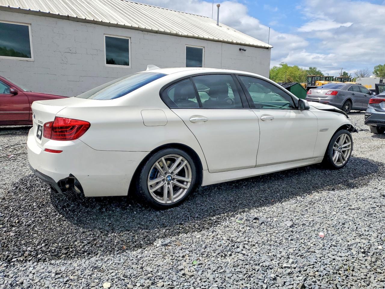 2015 Bmw 535 Xi White vin: WBA5B3C55FD546929