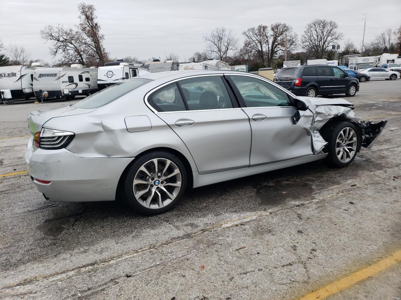 Price & History 2016 Bmw 535 Xi 3.0l 6 vin: WBA5B3C55GG256528