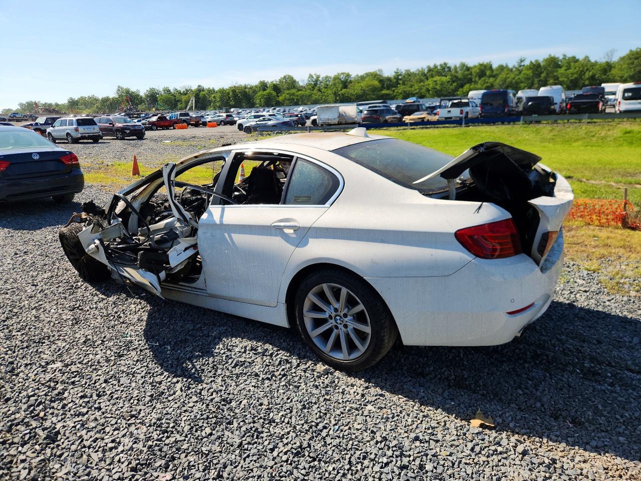 2014 Bmw 535 Xi Burn vin: WBA5B3C56ED530091