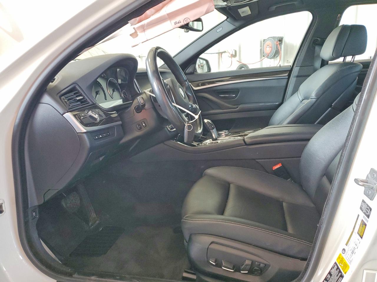 2014 Bmw 535 Xi Белый vin: WBA5B3C56ED530852