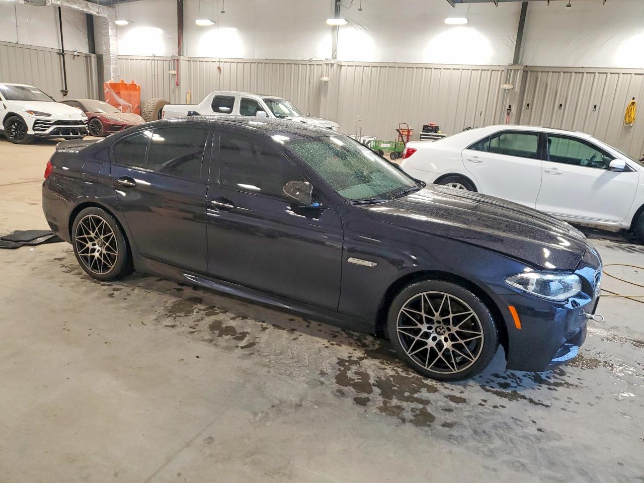 2015 Bmw 535 Xi Синий vin: WBA5B3C56FD541349