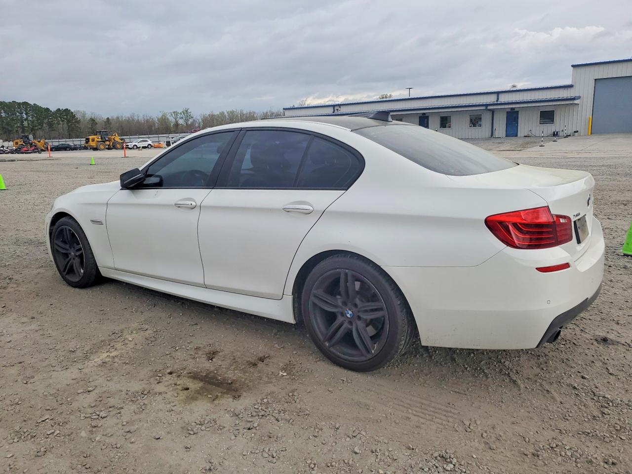 2015 Bmw 535 Xi White vin: WBA5B3C56FD542890