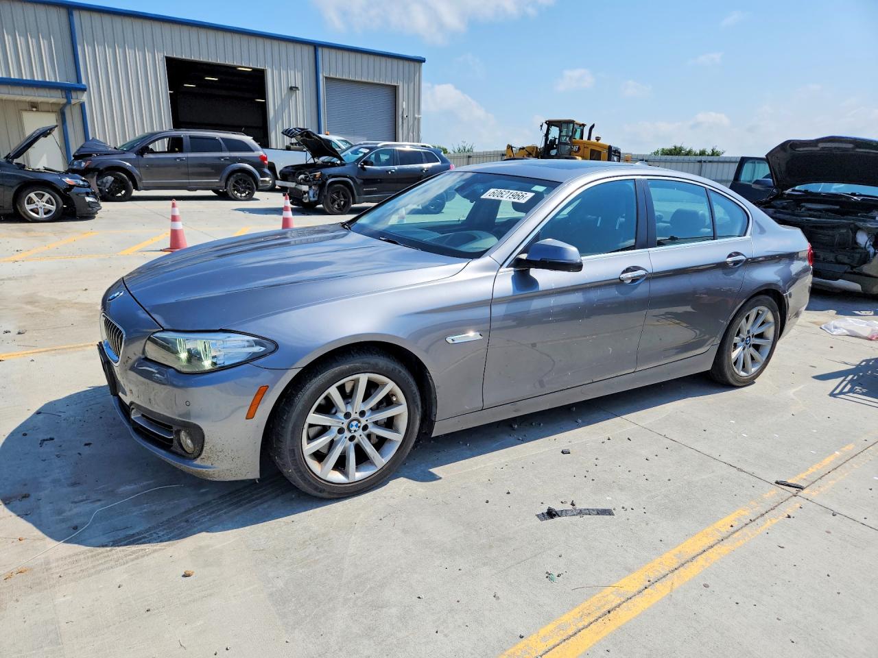 2015 Bmw 535 Xi Silver vin: WBA5B3C56FD545708
