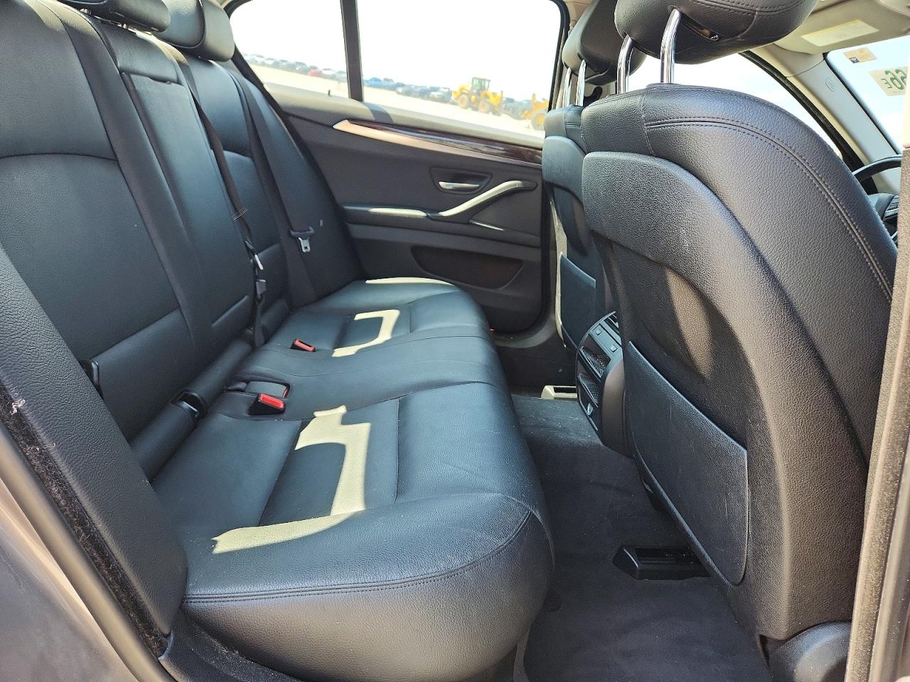2015 Bmw 535 Xi Silver vin: WBA5B3C56FD545708
