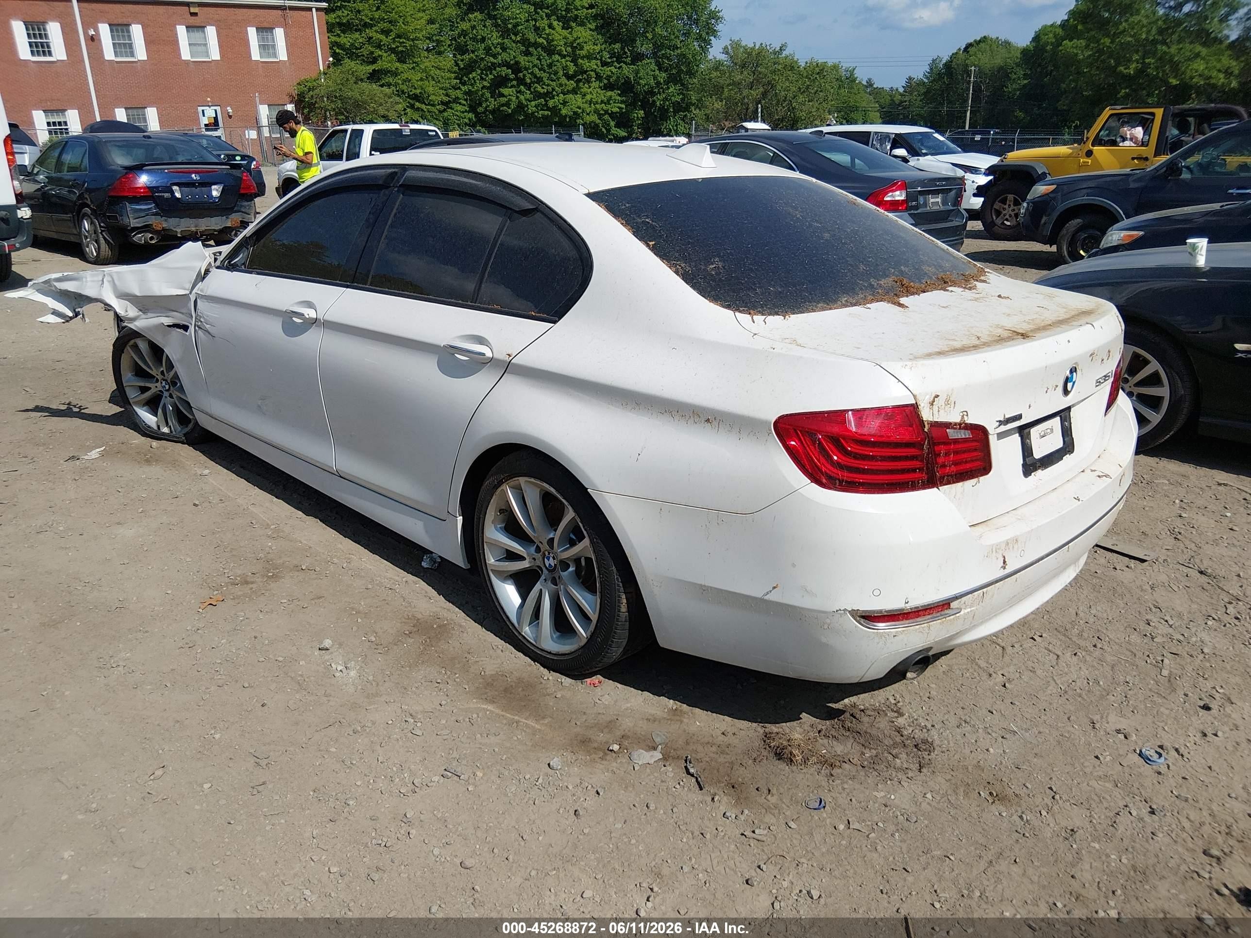 2014 Bmw 535i Xdrive White vin: WBA5B3C57ED534280