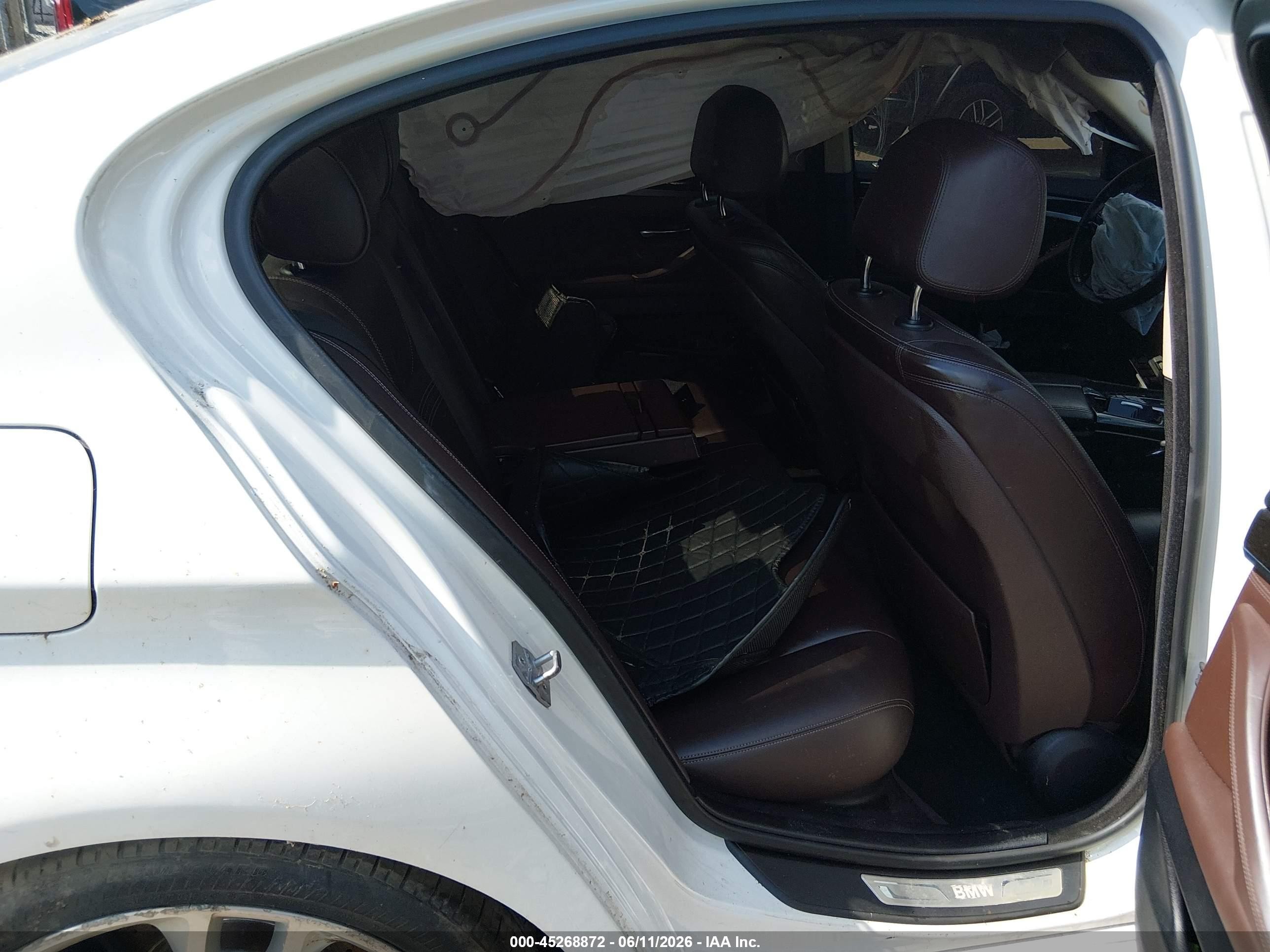 2014 Bmw 535i Xdrive White vin: WBA5B3C57ED534280