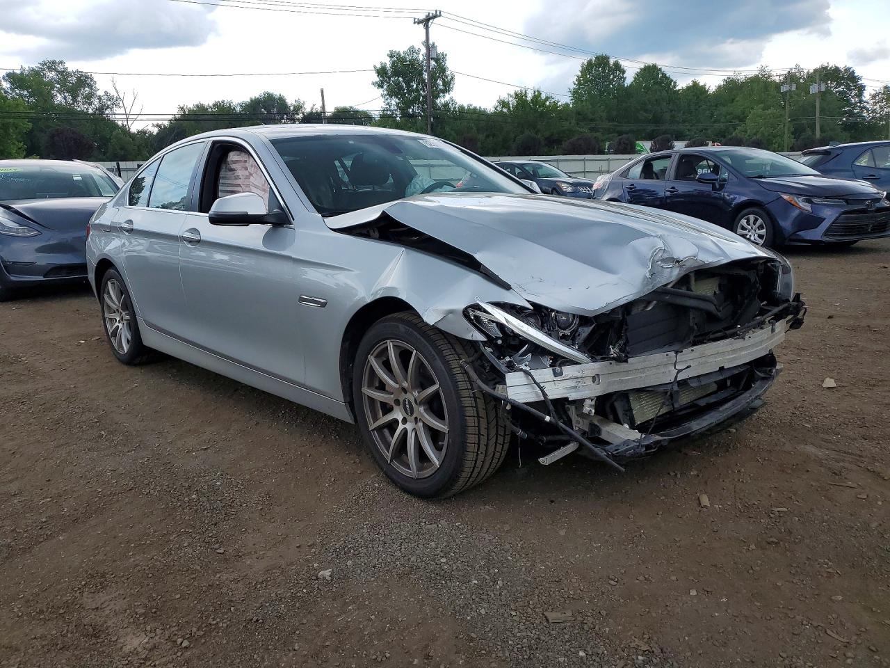 2014 Bmw 535 Xi Silver vin: WBA5B3C57ED539642