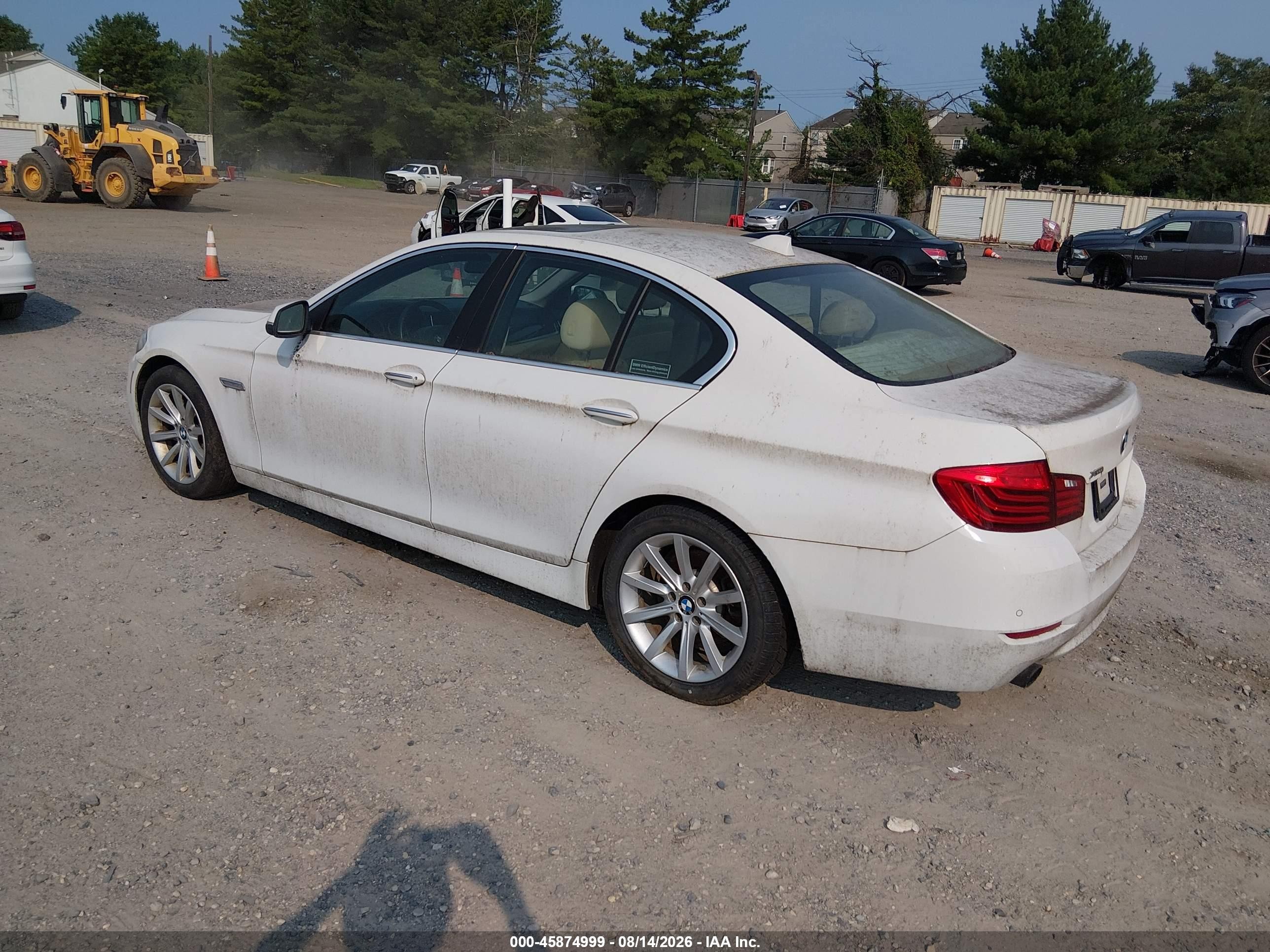 2014 Bmw 535i Xdrive White vin: WBA5B3C58ED533087