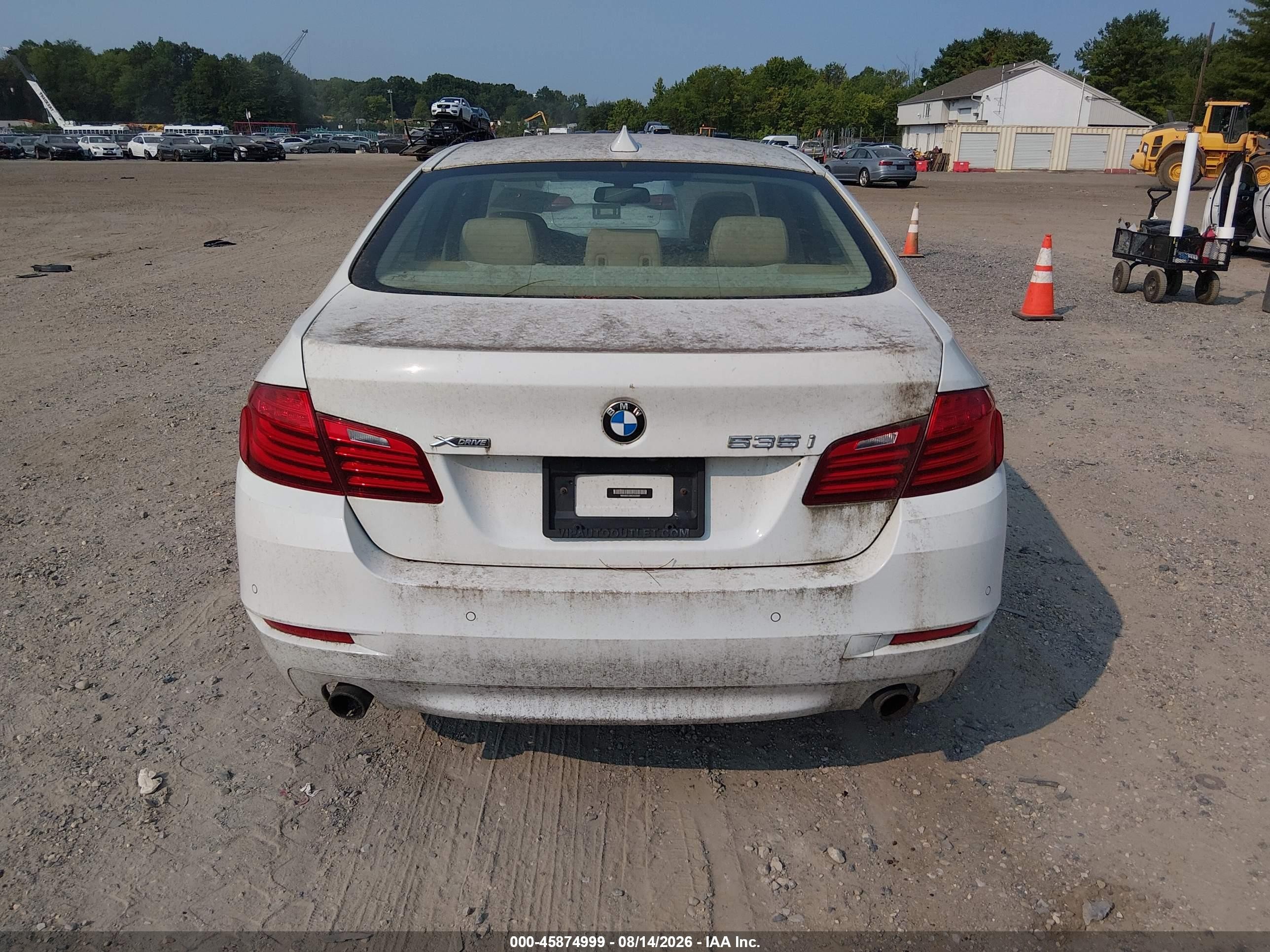 2014 Bmw 535i Xdrive White vin: WBA5B3C58ED533087