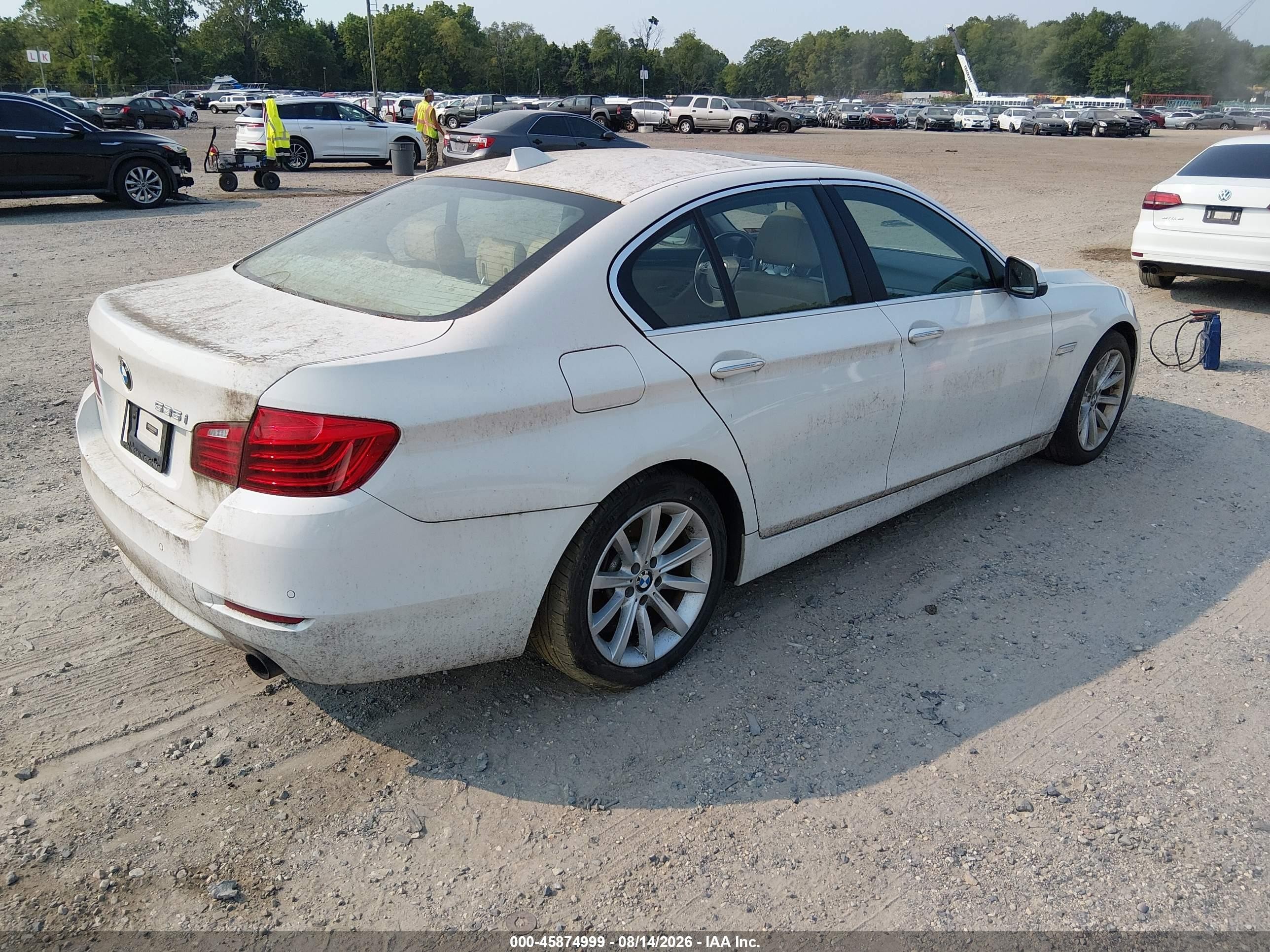 2014 Bmw 535i Xdrive White vin: WBA5B3C58ED533087