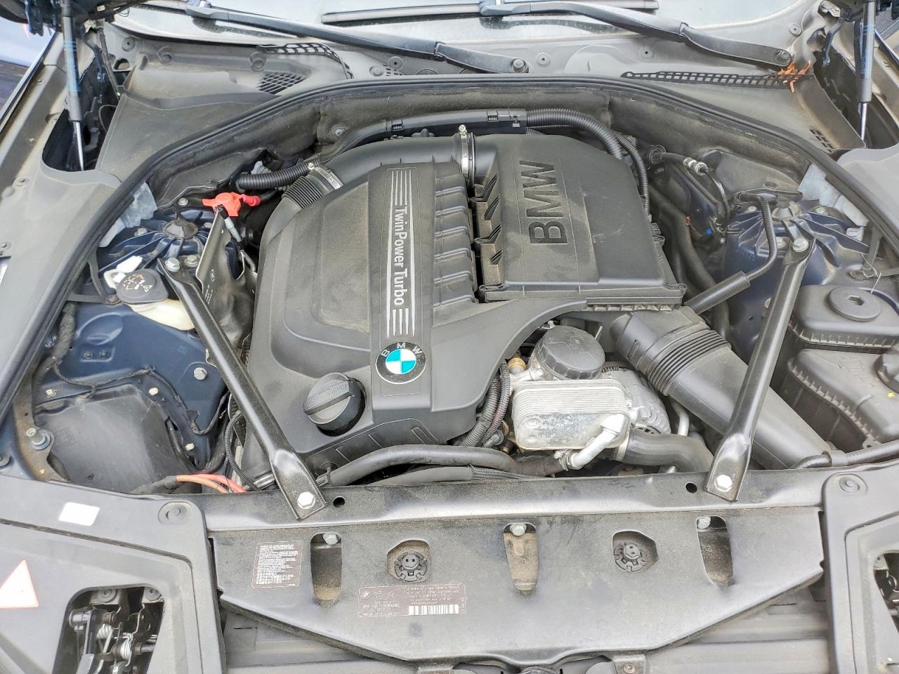 2014 Bmw 535 Xi Blue vin: WBA5B3C58ED535714