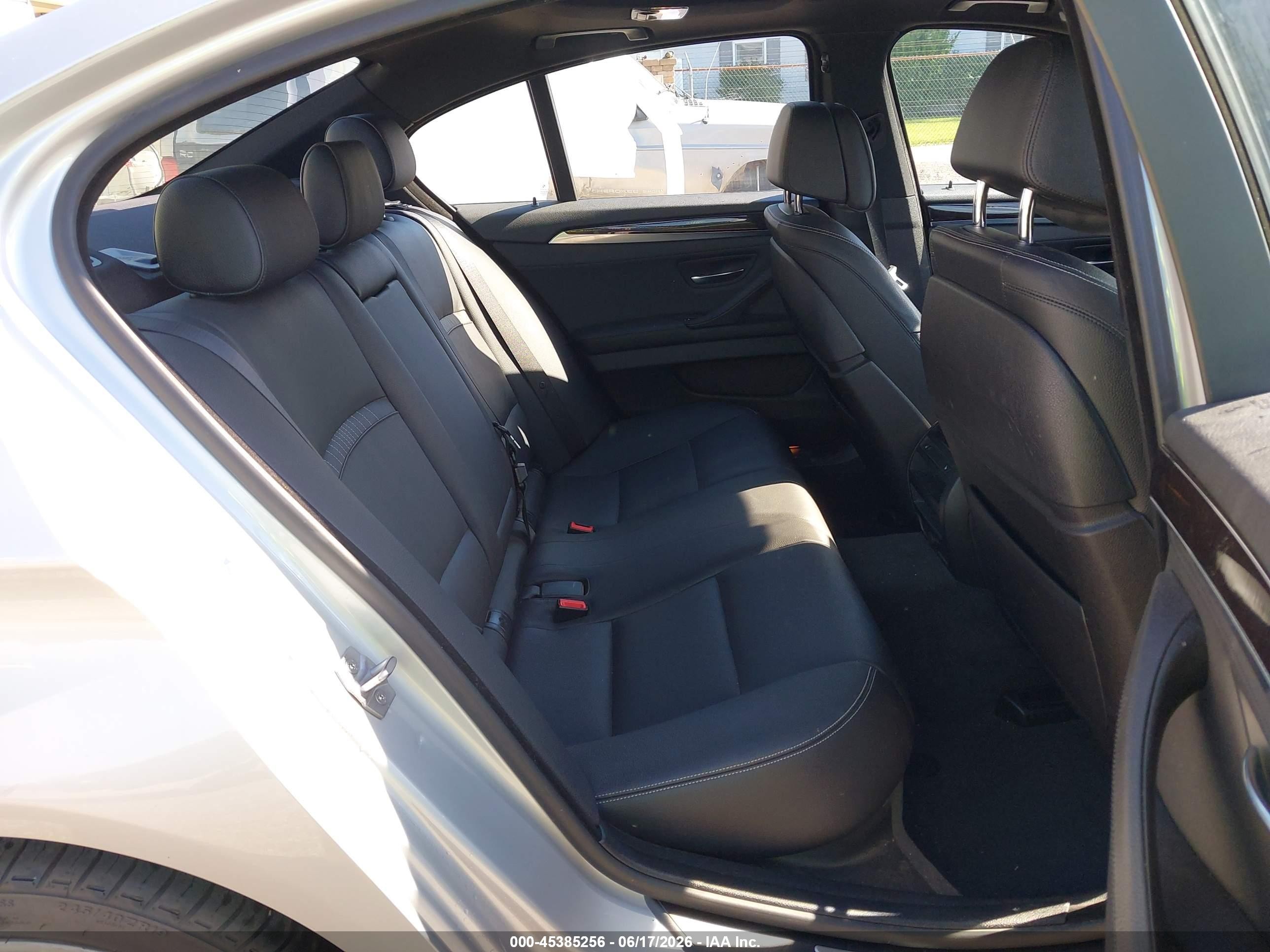 2014 Bmw 535i Xdrive Silver vin: WBA5B3C58ED537883