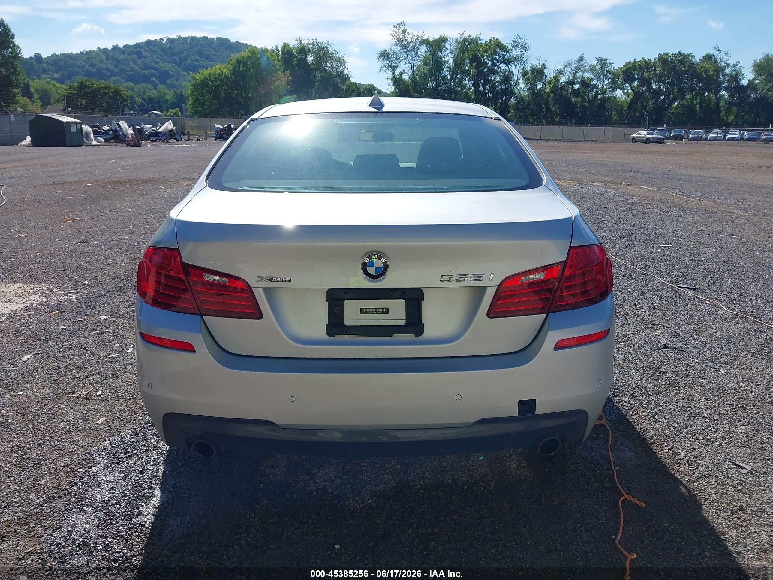 2014 Bmw 535i Xdrive Silver vin: WBA5B3C58ED537883