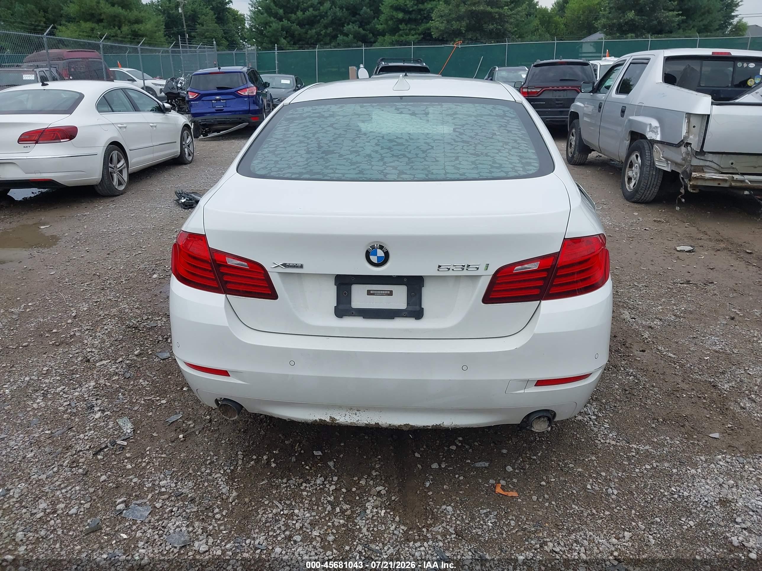 2015 Bmw 535i Xdrive White vin: WBA5B3C58FD543927