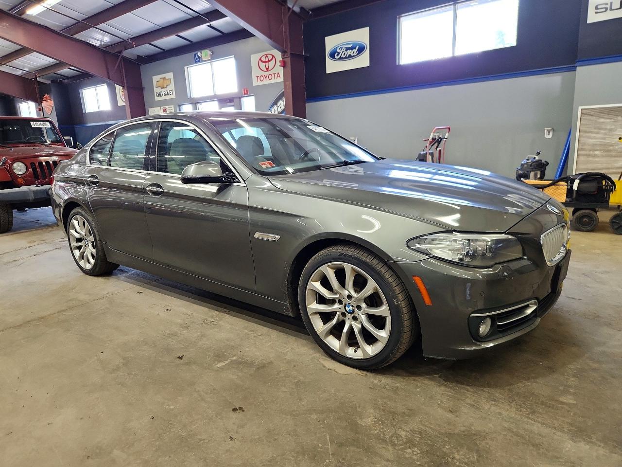 2014 Bmw 535 Xi Серый vin: WBA5B3C59ED537374