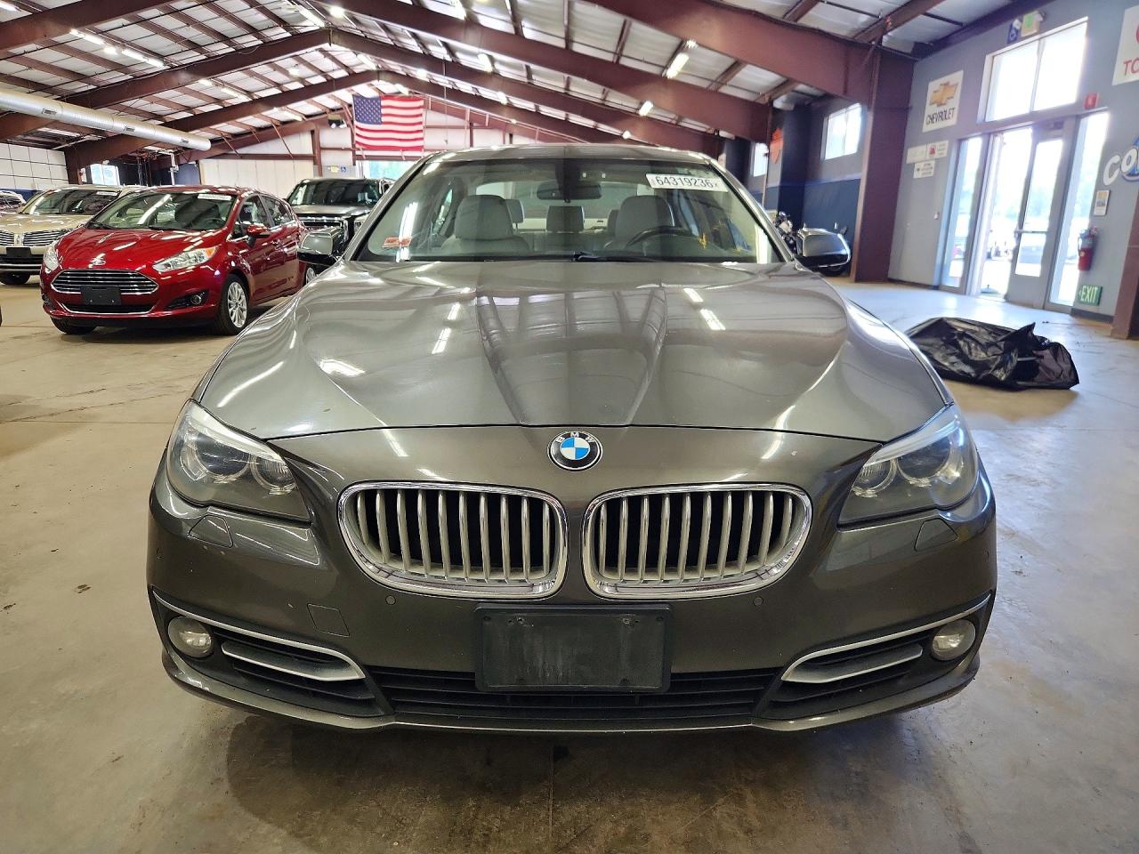 2014 Bmw 535 Xi Серый vin: WBA5B3C59ED537374